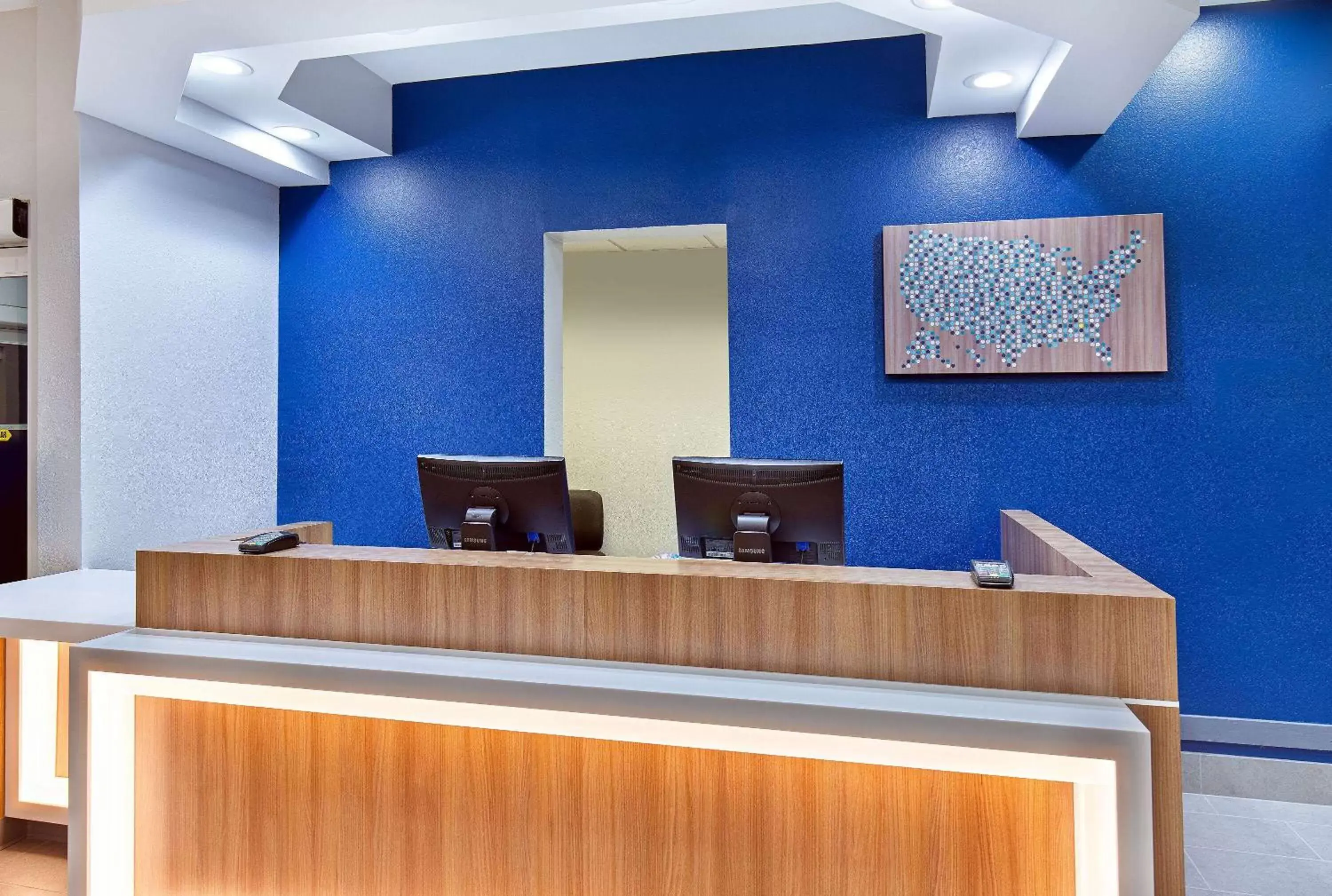Lobby or reception in Microtel Inn and Suites by Wyndham