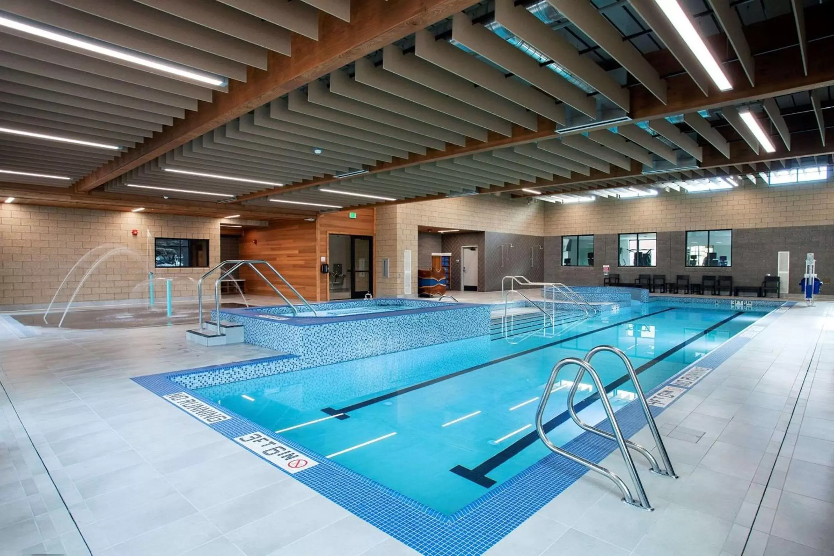 Pool view, Swimming Pool in Riverside Hotel, BW Premier Collection