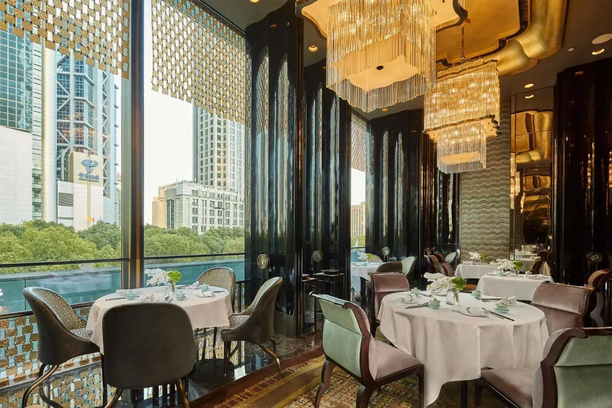 Restaurant/places to eat in Regent Shanghai Pudong Restaurant/places to eat in Regent Shanghai Pudong