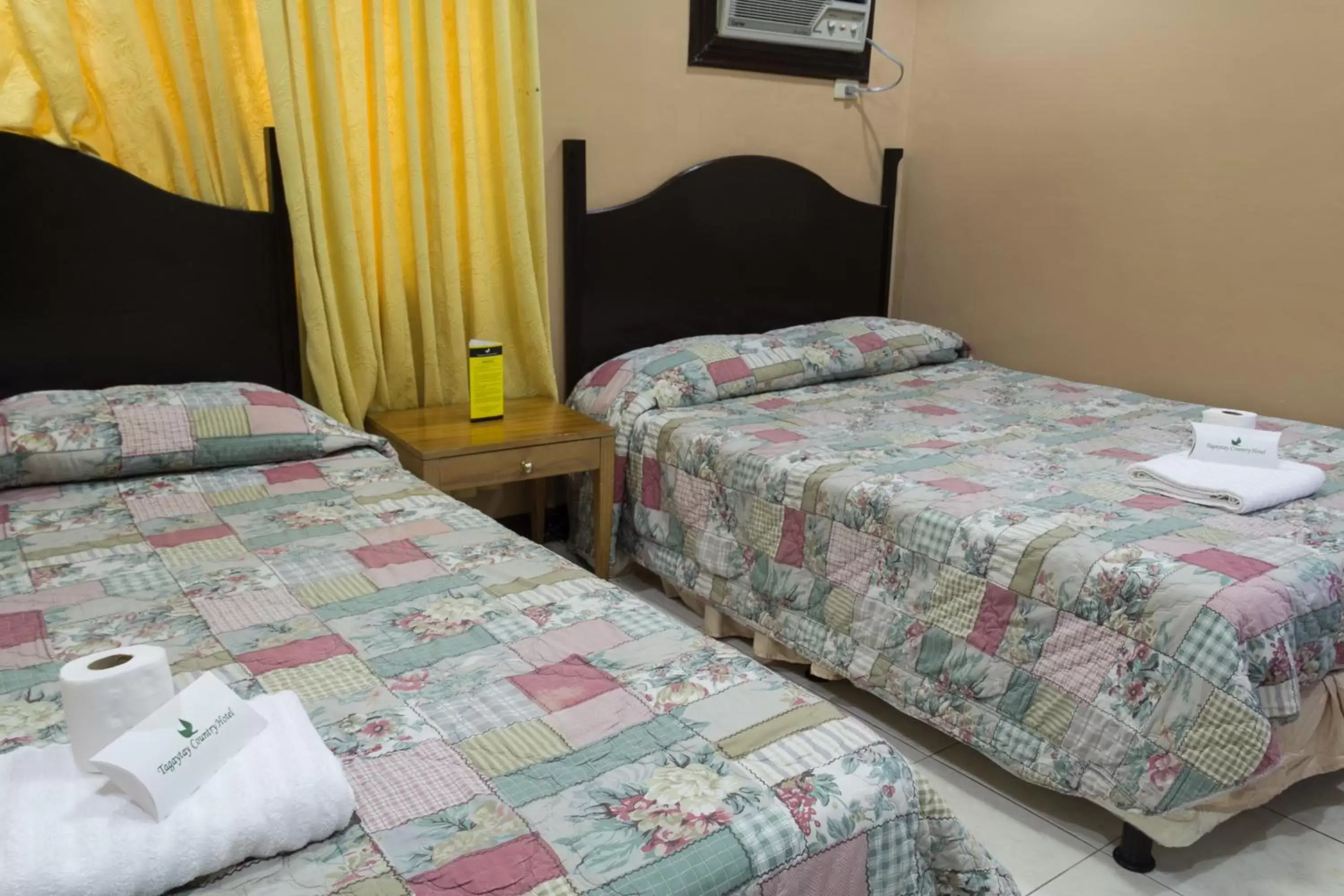 Bed in Tagaytay Country Hotel