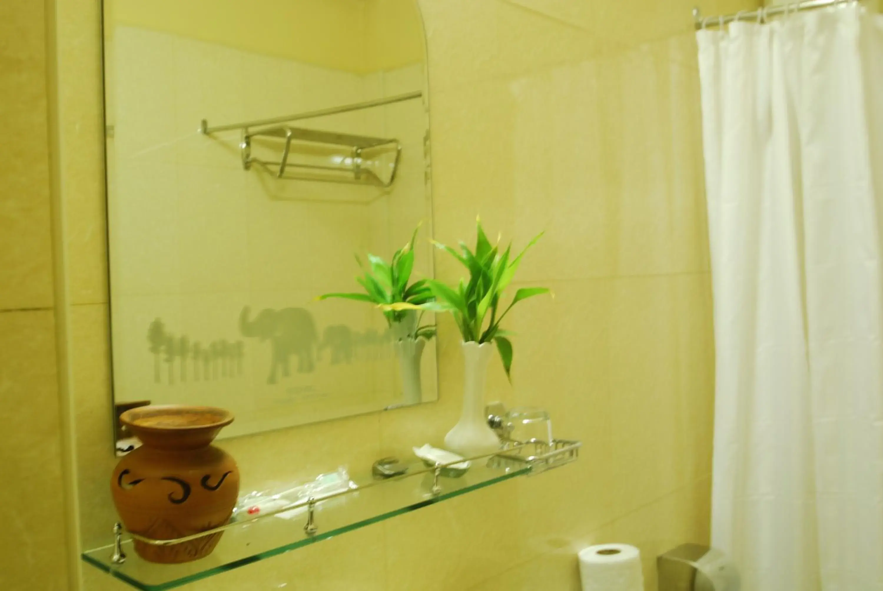 Bathroom in Shining Angkor Boutique Hotel