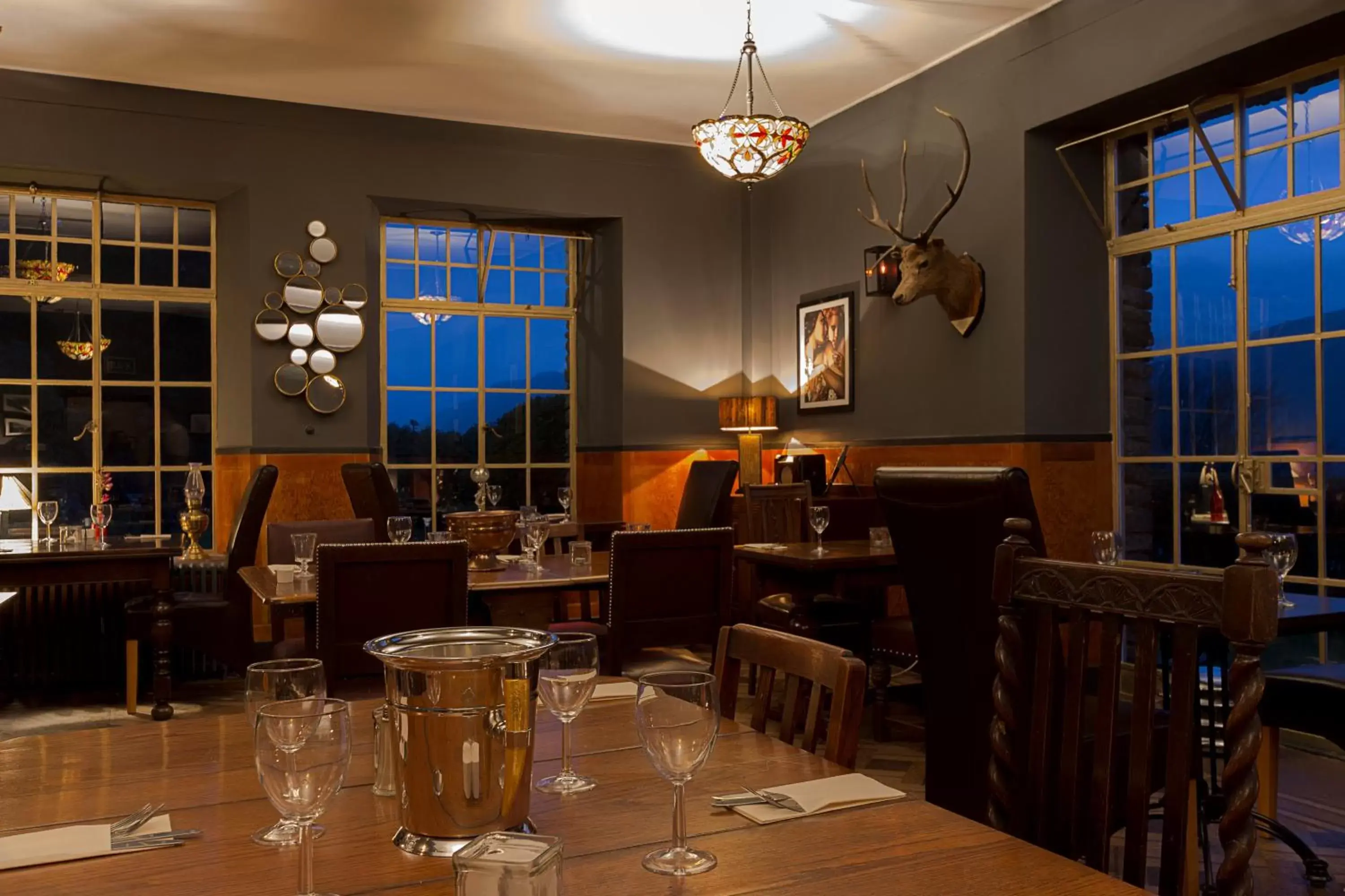 Restaurant/Places to Eat in Haweswater Hotel