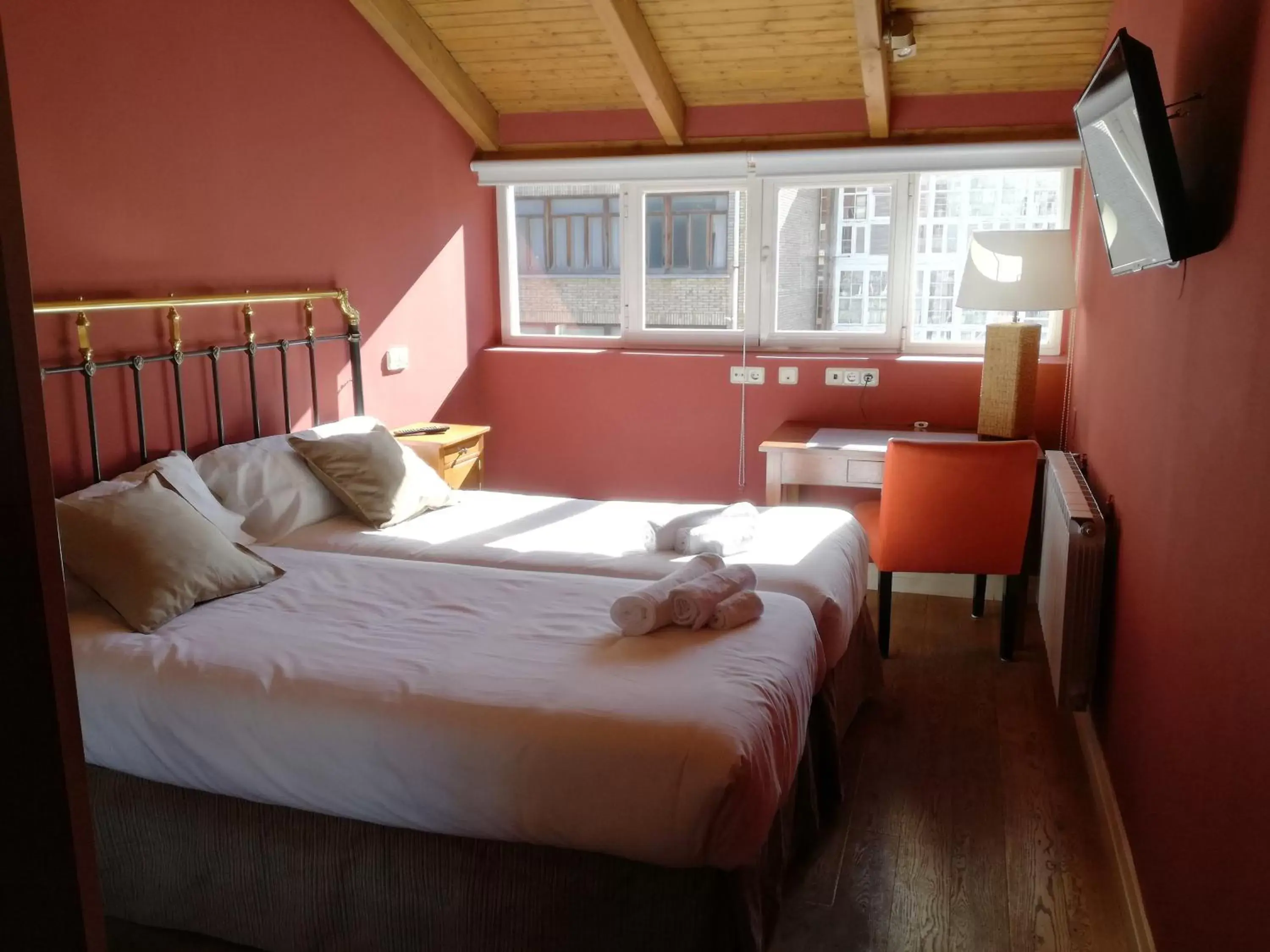 Photo of the whole room, Bed in Hotel Cuéntame La Puebla
