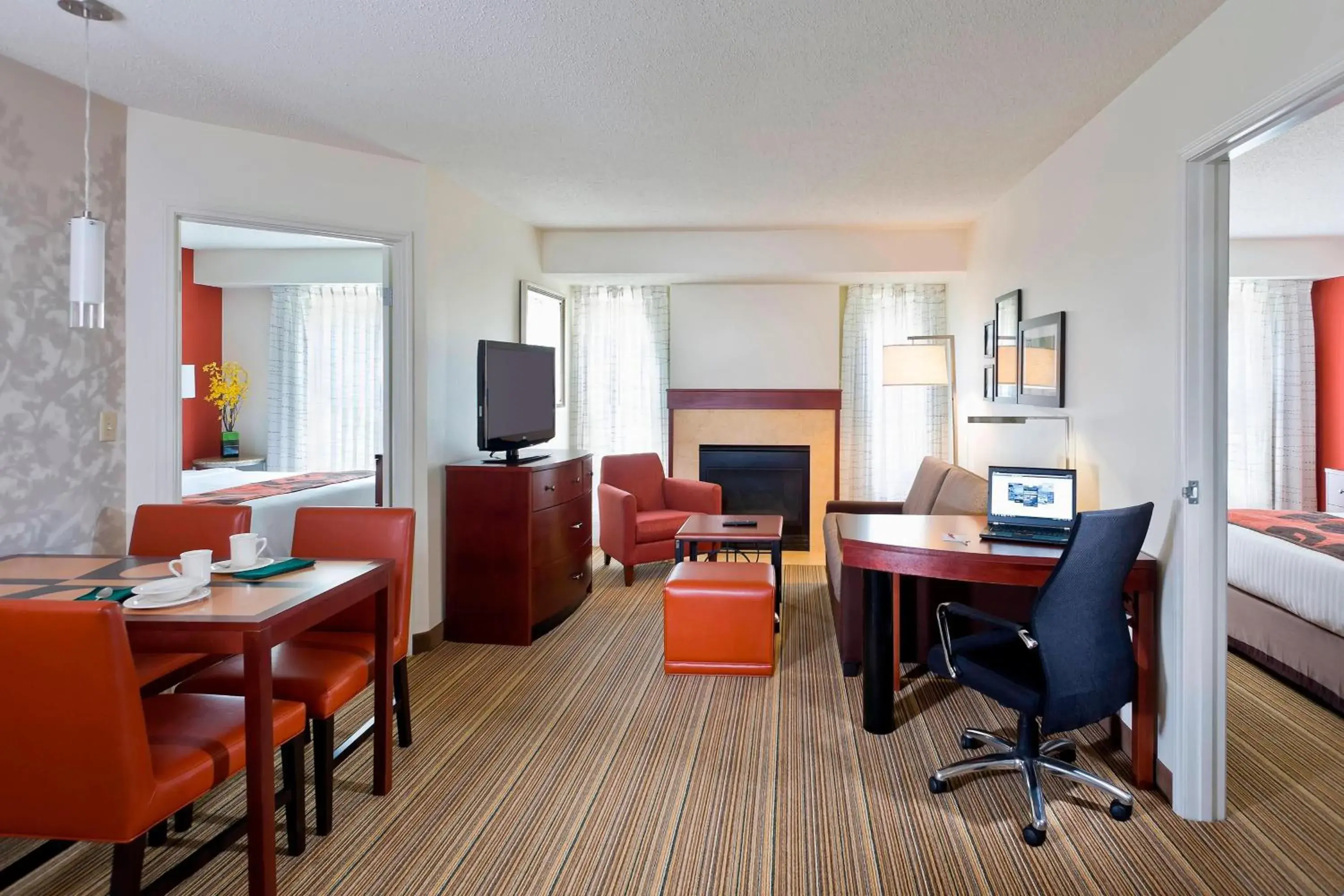 Bedroom in Residence Inn Madison East