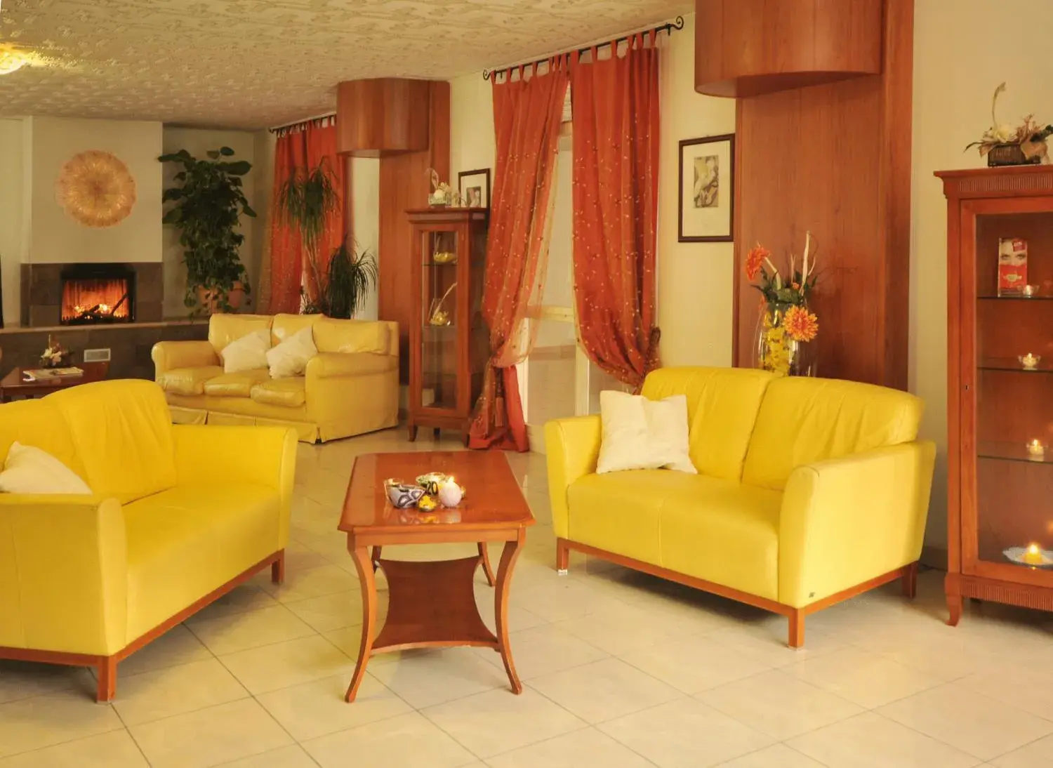 Lobby or reception, Seating Area in Hotel Centro Turistico Gardesano