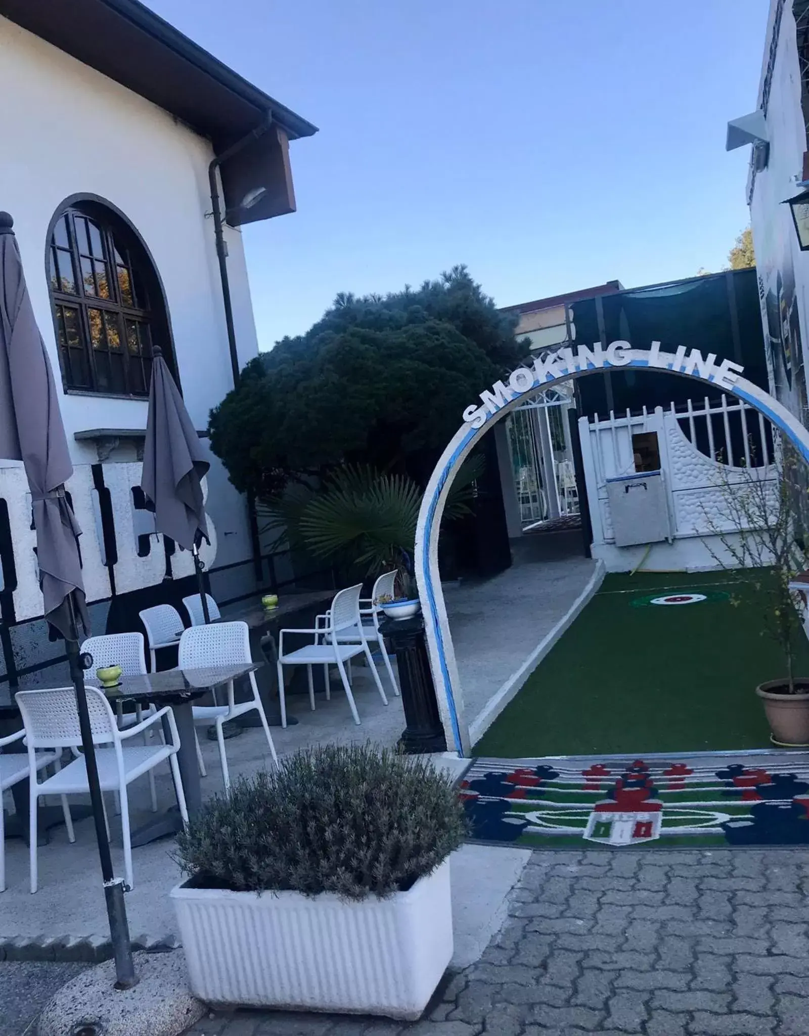 Patio/Outdoor Area in Lady Hamilton B&B