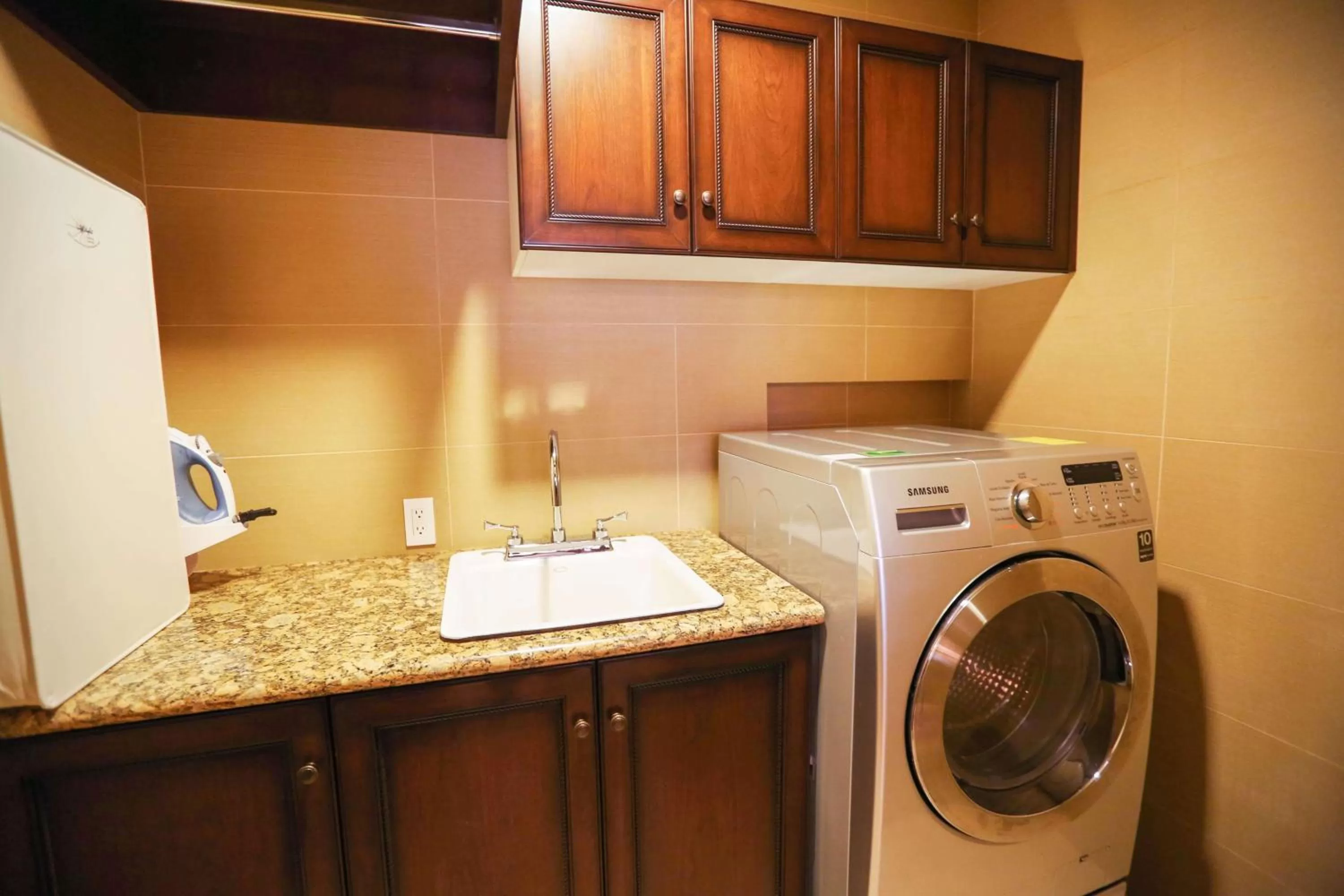 Photo of the whole room in Grand Residences Riviera Cancun, All Inclusive