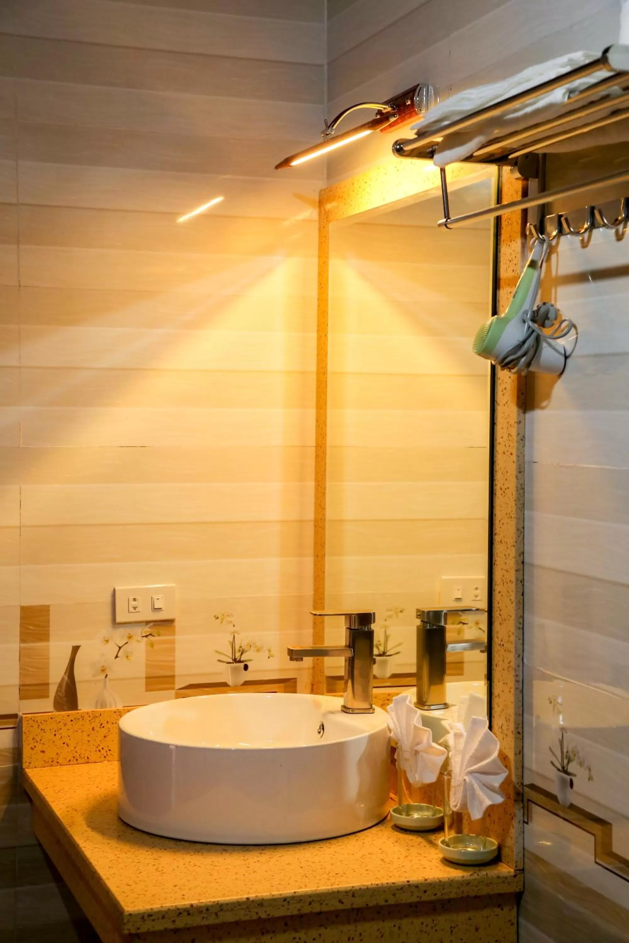 Shower in Tam Coc Wonderland Bungalow