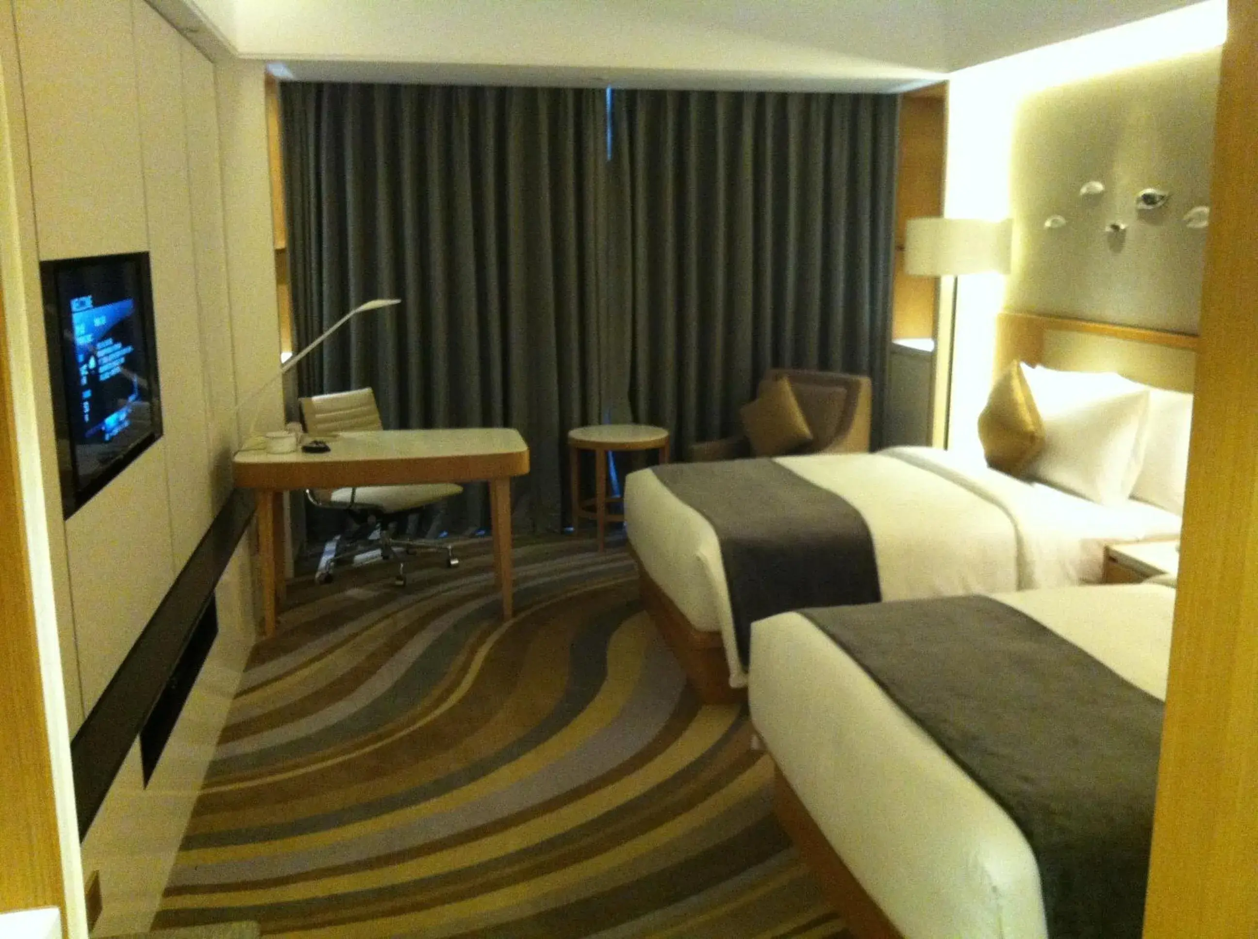 Photo of the whole room in Northern Hotel Shanghai