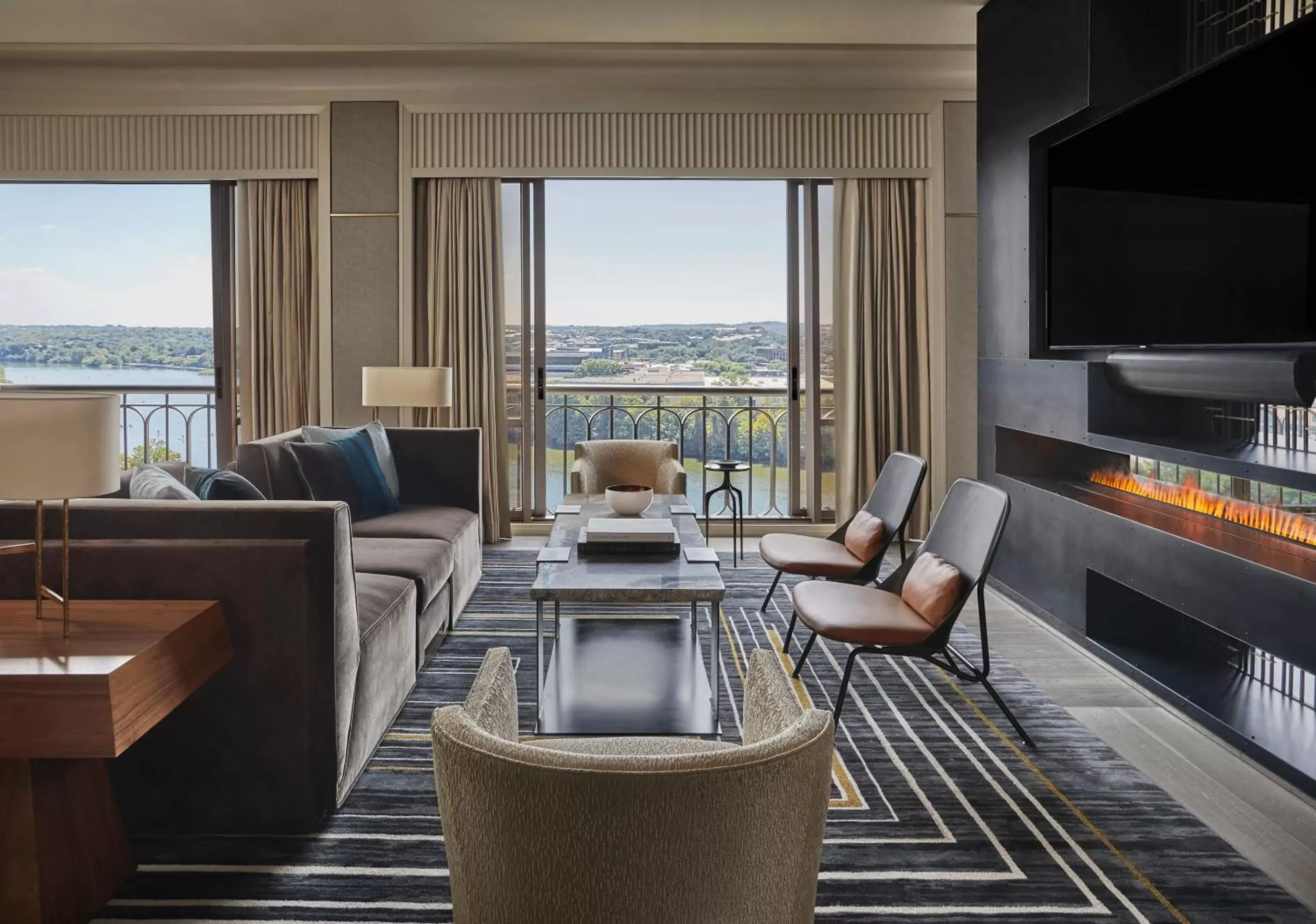 Living room, Seating Area in Four Seasons Hotel Austin