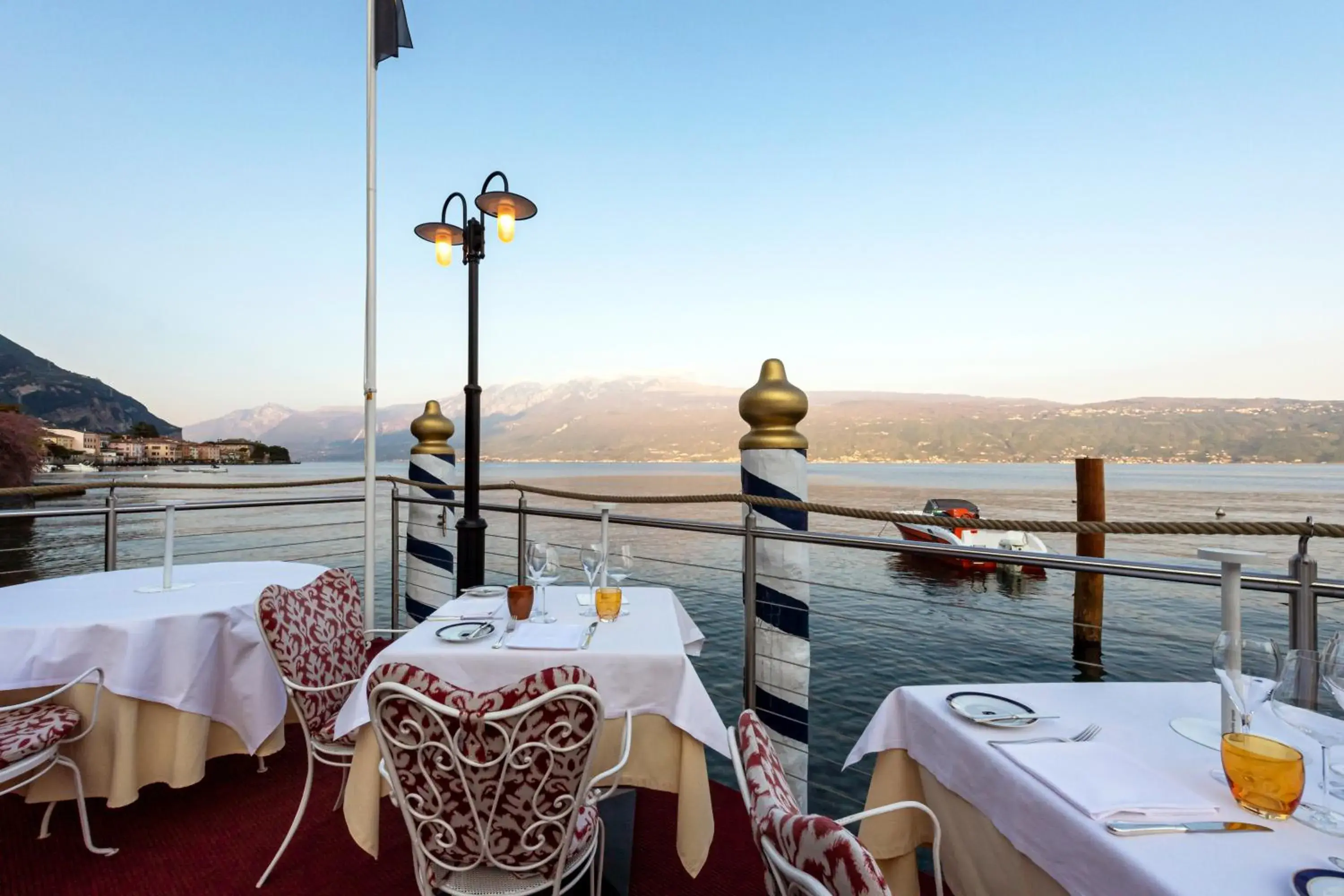 Restaurant/Places to Eat in Hotel Baia D'Oro