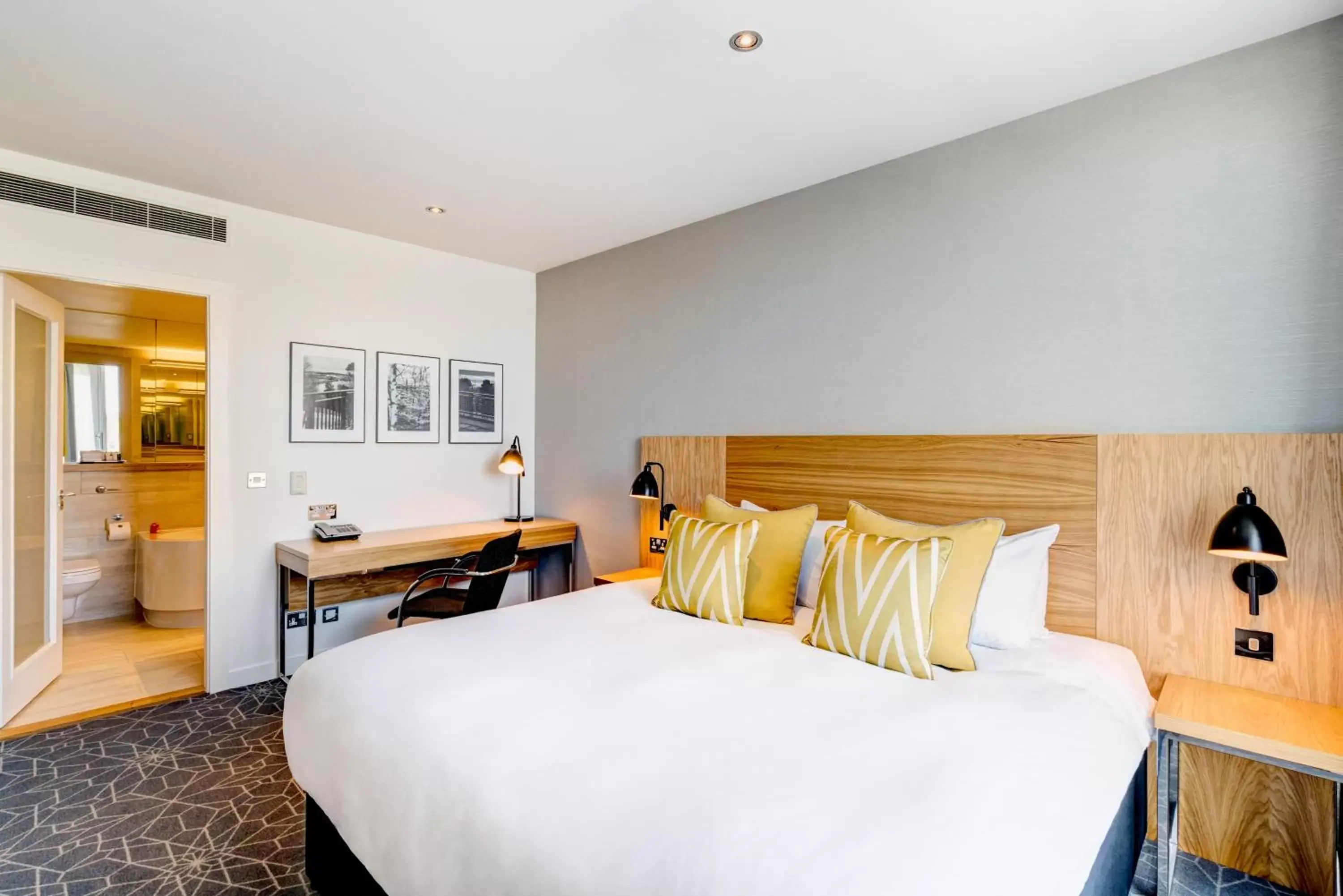 Bed in Apex City Quay Hotel & Spa