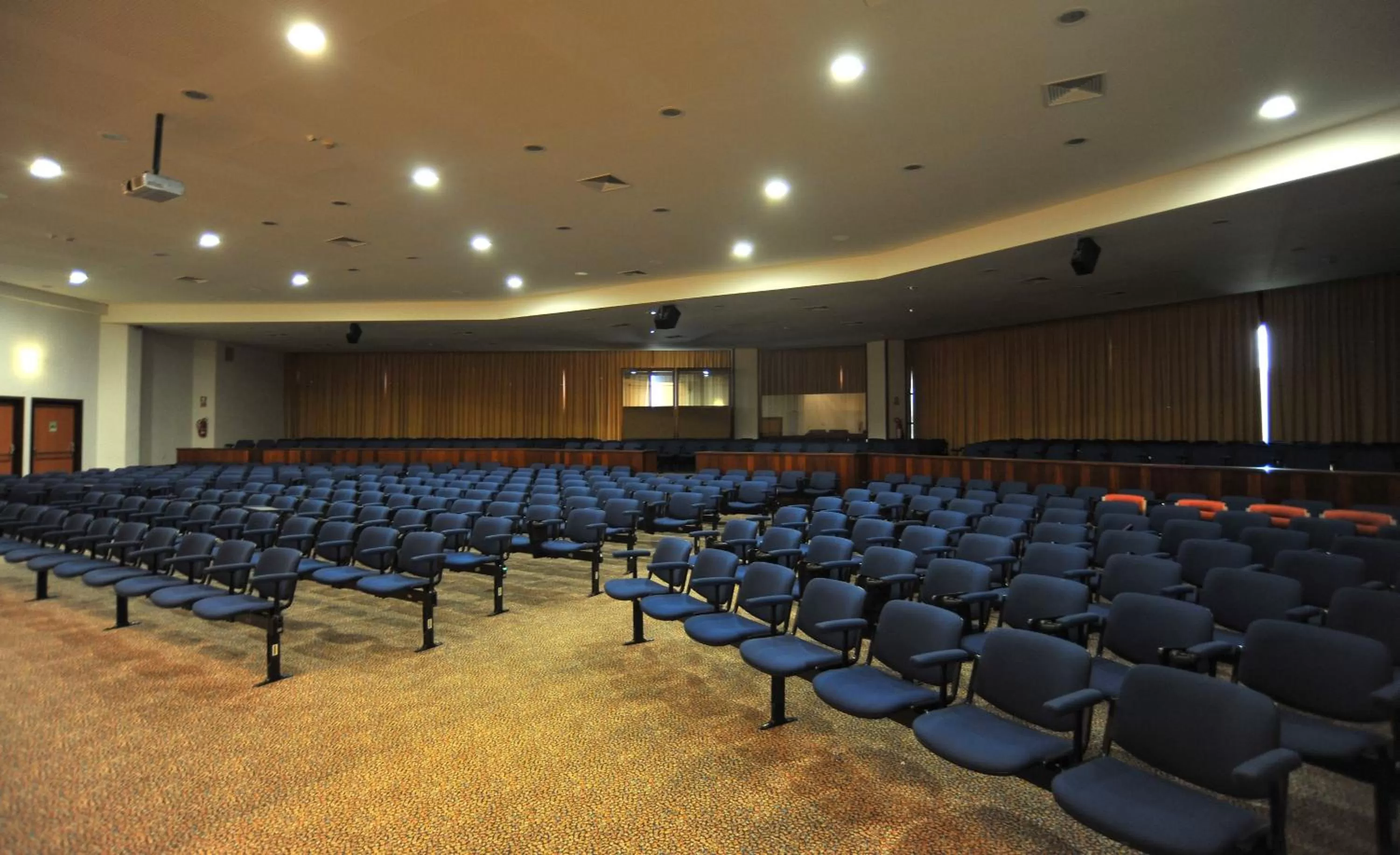 Business facilities in Axis Vermar Conference & Beach Hotel