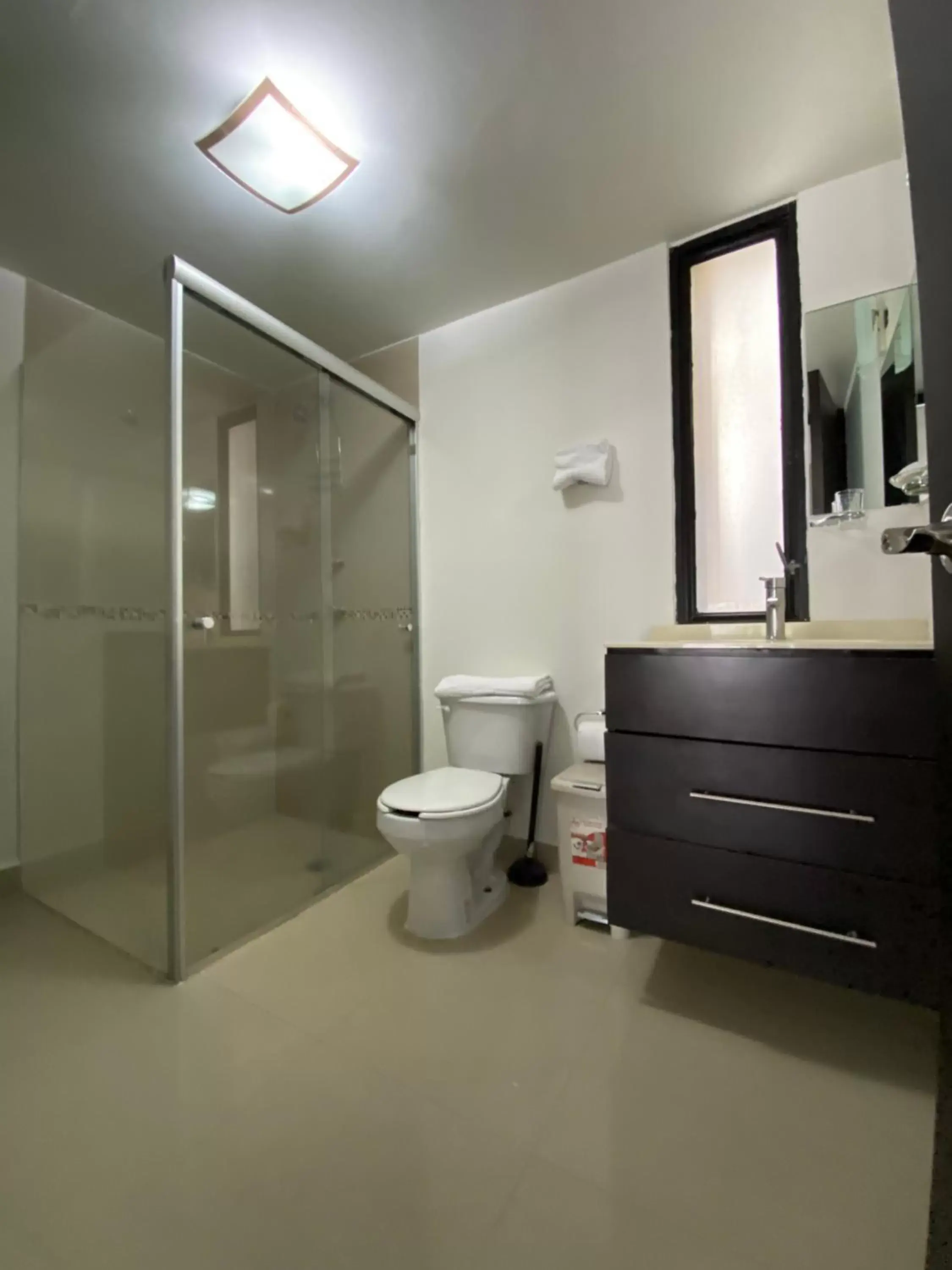 Bathroom in Grupo Kings Suites -Platon 436