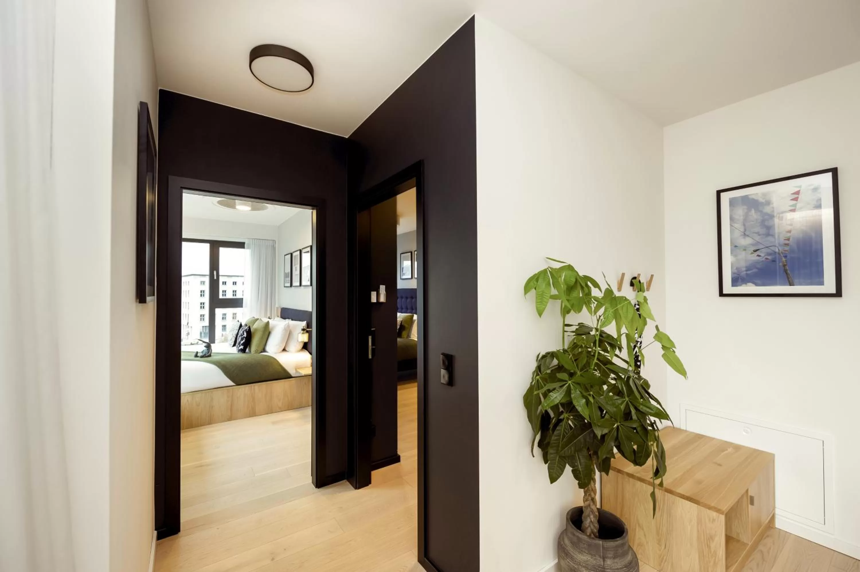 Photo of the whole room in Wilde Aparthotels Berlin, Checkpoint Charlie