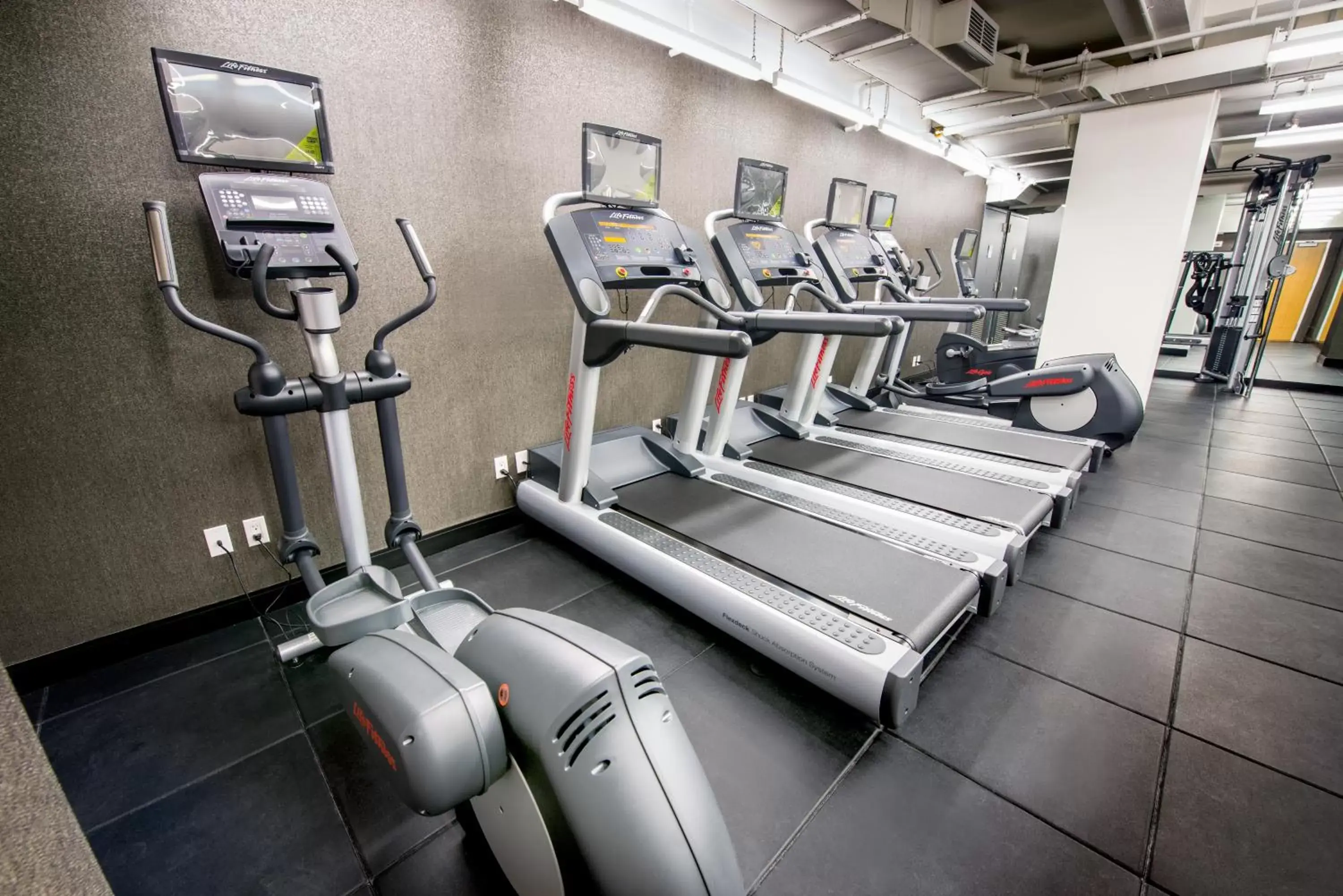 Fitness centre/facilities, Fitness Center/Facilities in Hotel Beacon
