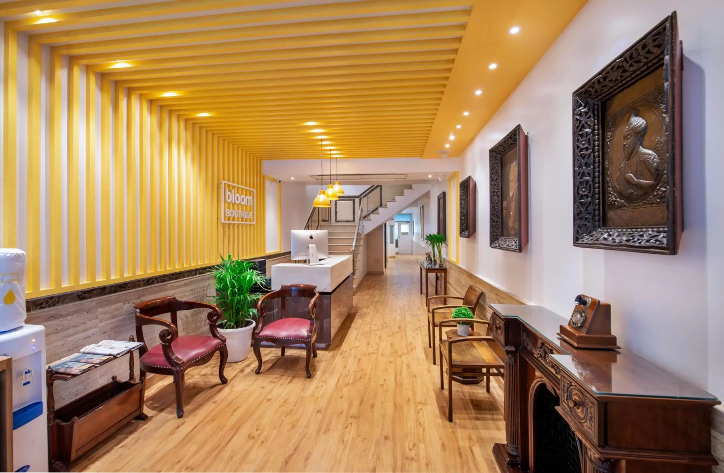 Lobby or reception in Bloom Boutique l GK-1 Lobby or reception in Bloom Boutique l GK-1