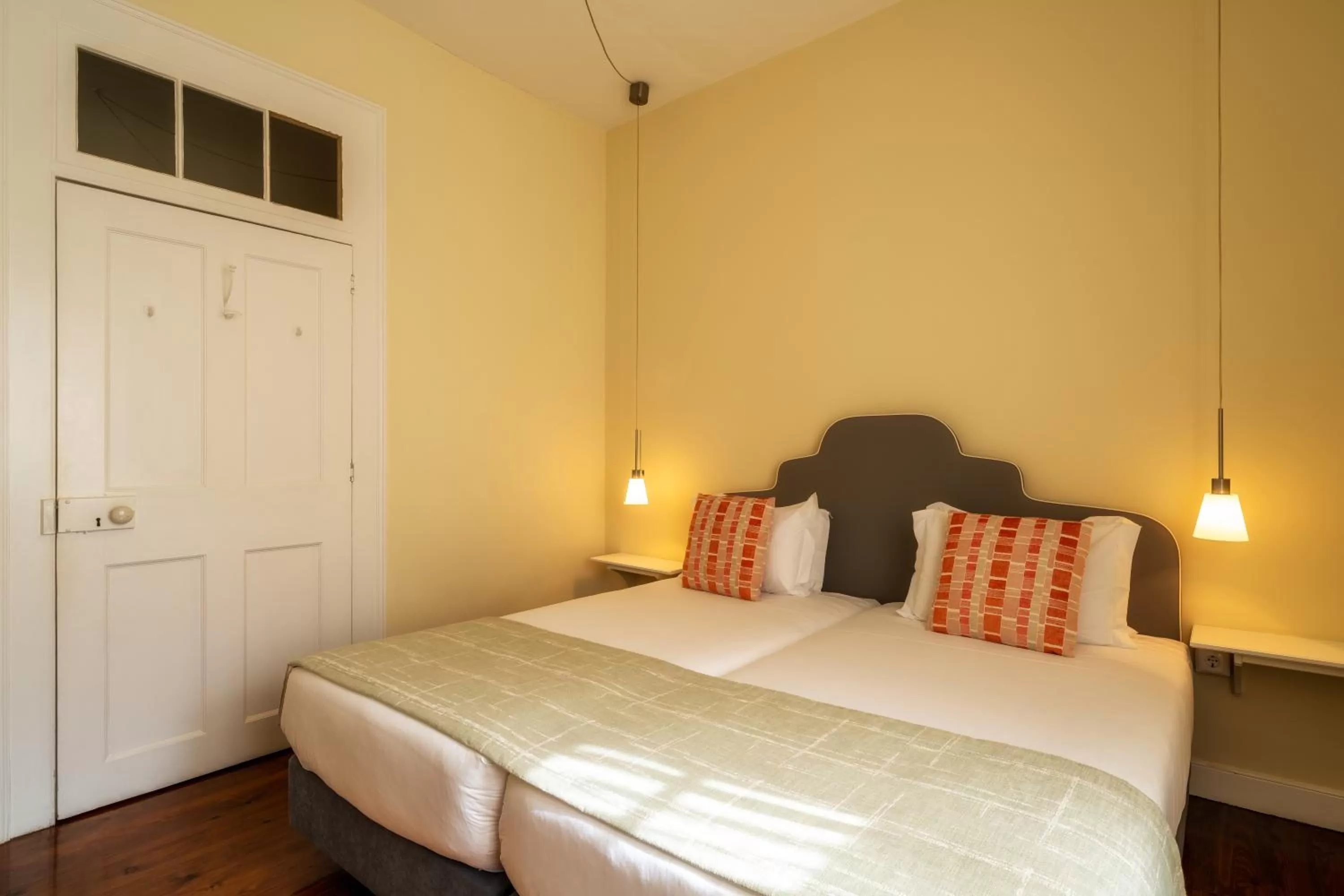 Bedroom, Bed in The Wine Lodges by An Island Apart