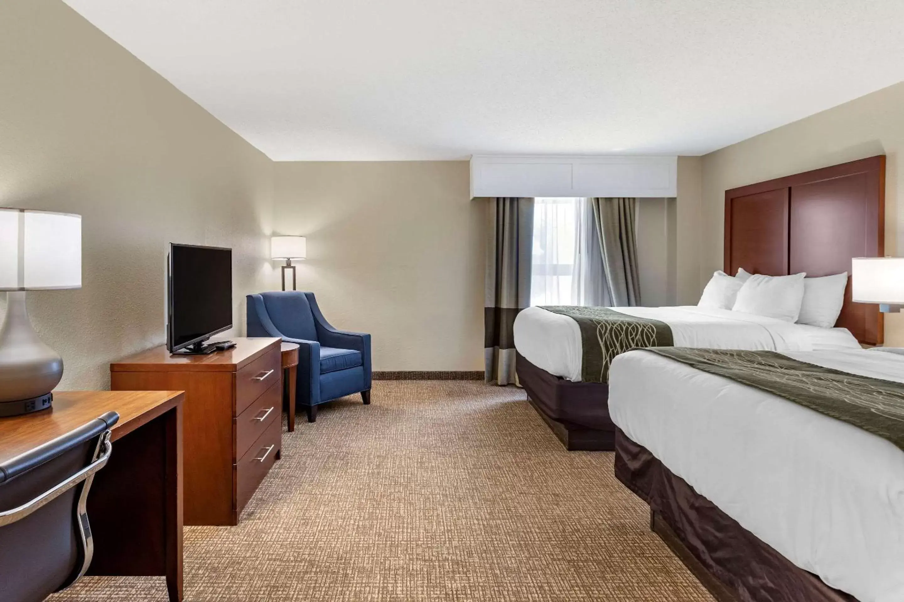 Photo of the whole room in Comfort Inn & Suites Little Rock Airport