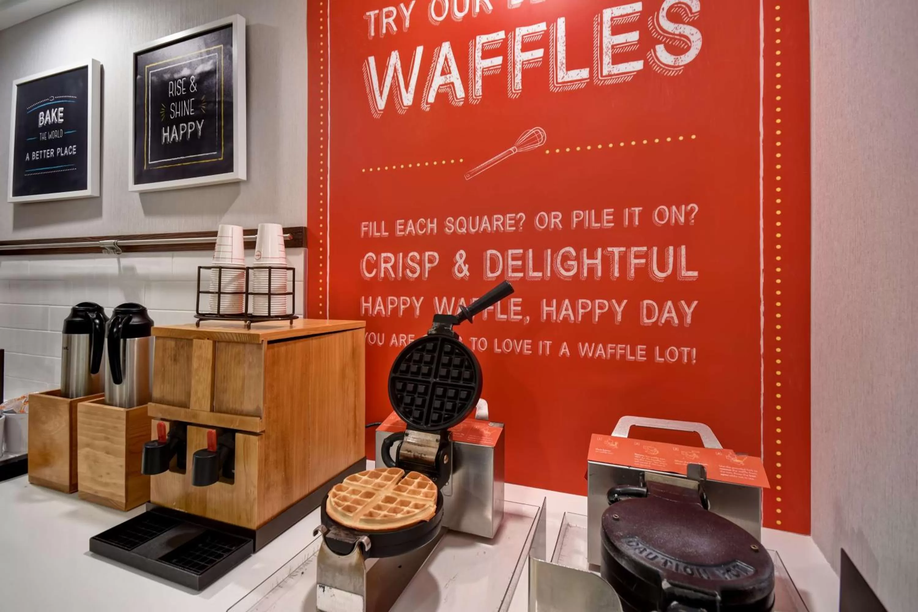 Breakfast in Hampton Inn NY-JFK