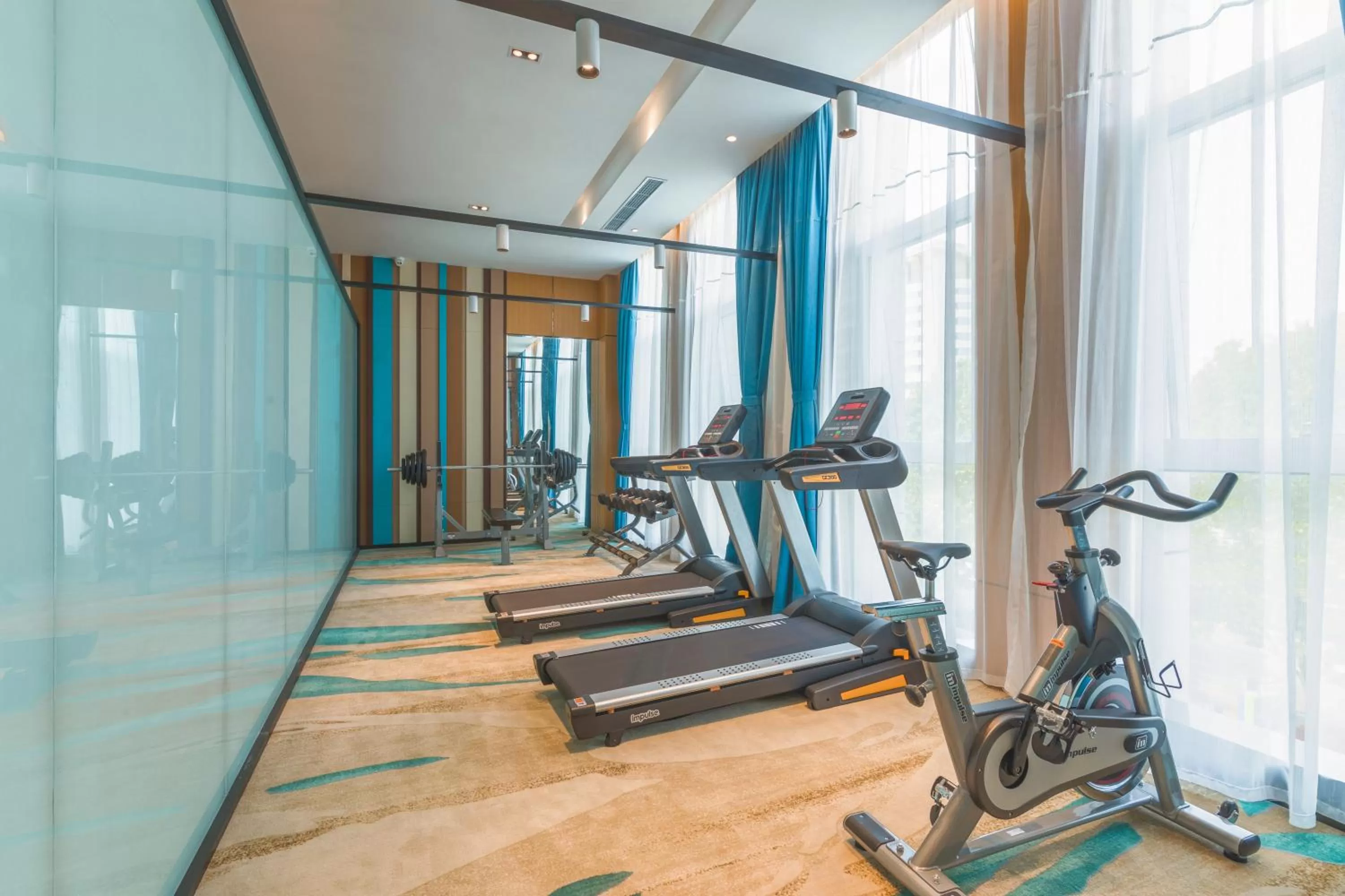 Fitness centre/facilities in Holiday Inn Express Qingdao Chengyang Central by IHG