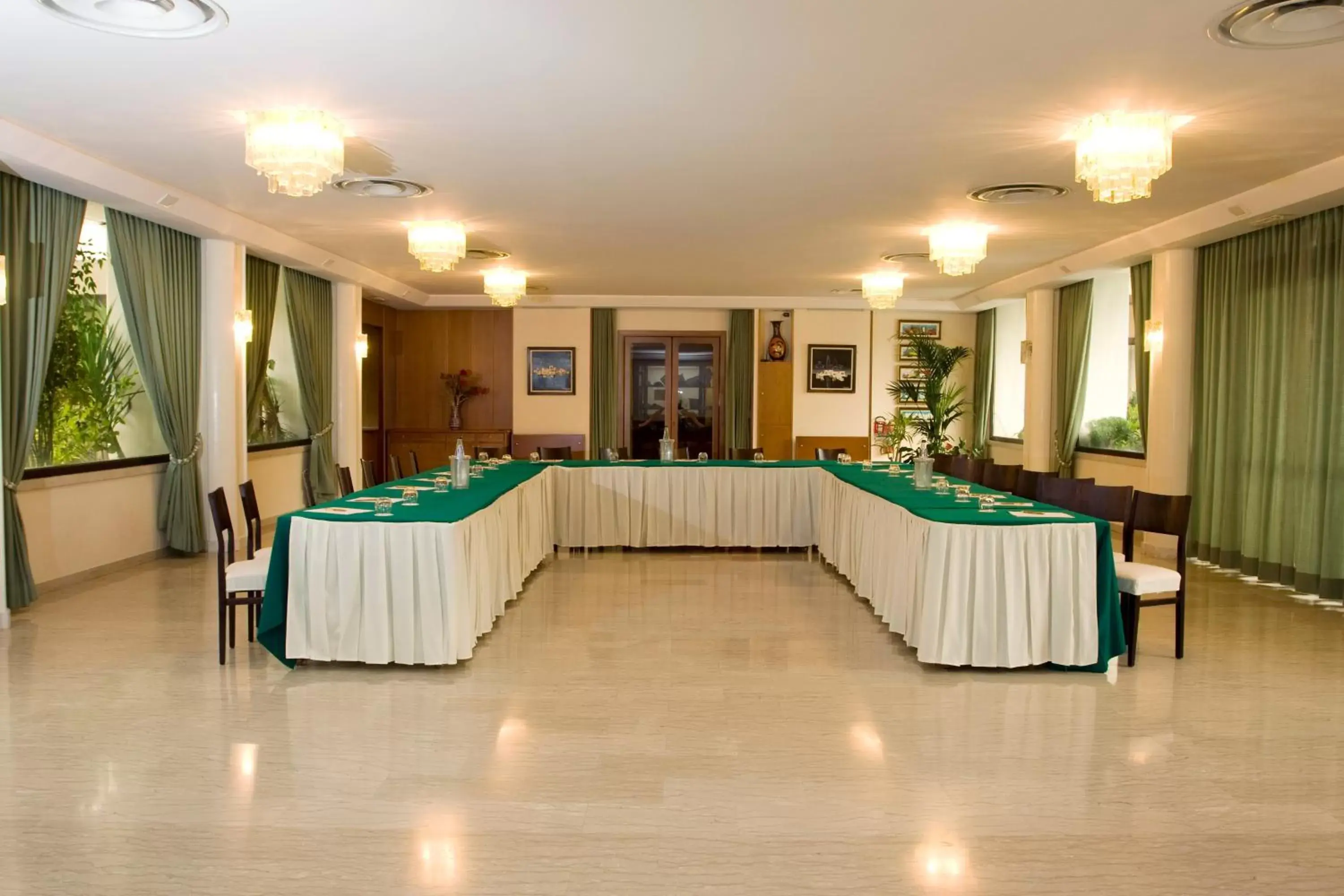 Meeting/conference room in Hotel Bassetto
