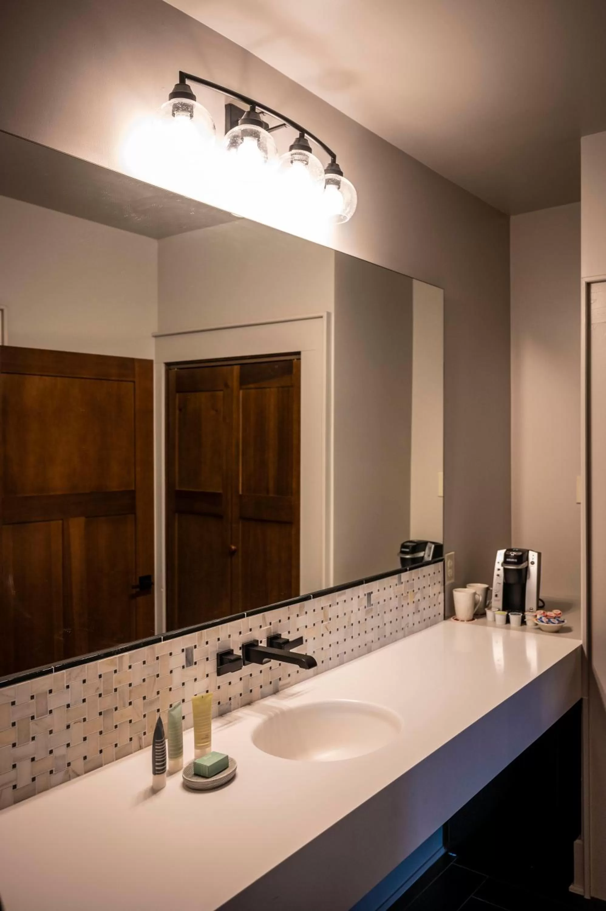 Bathroom in Hotel Broad Ripple