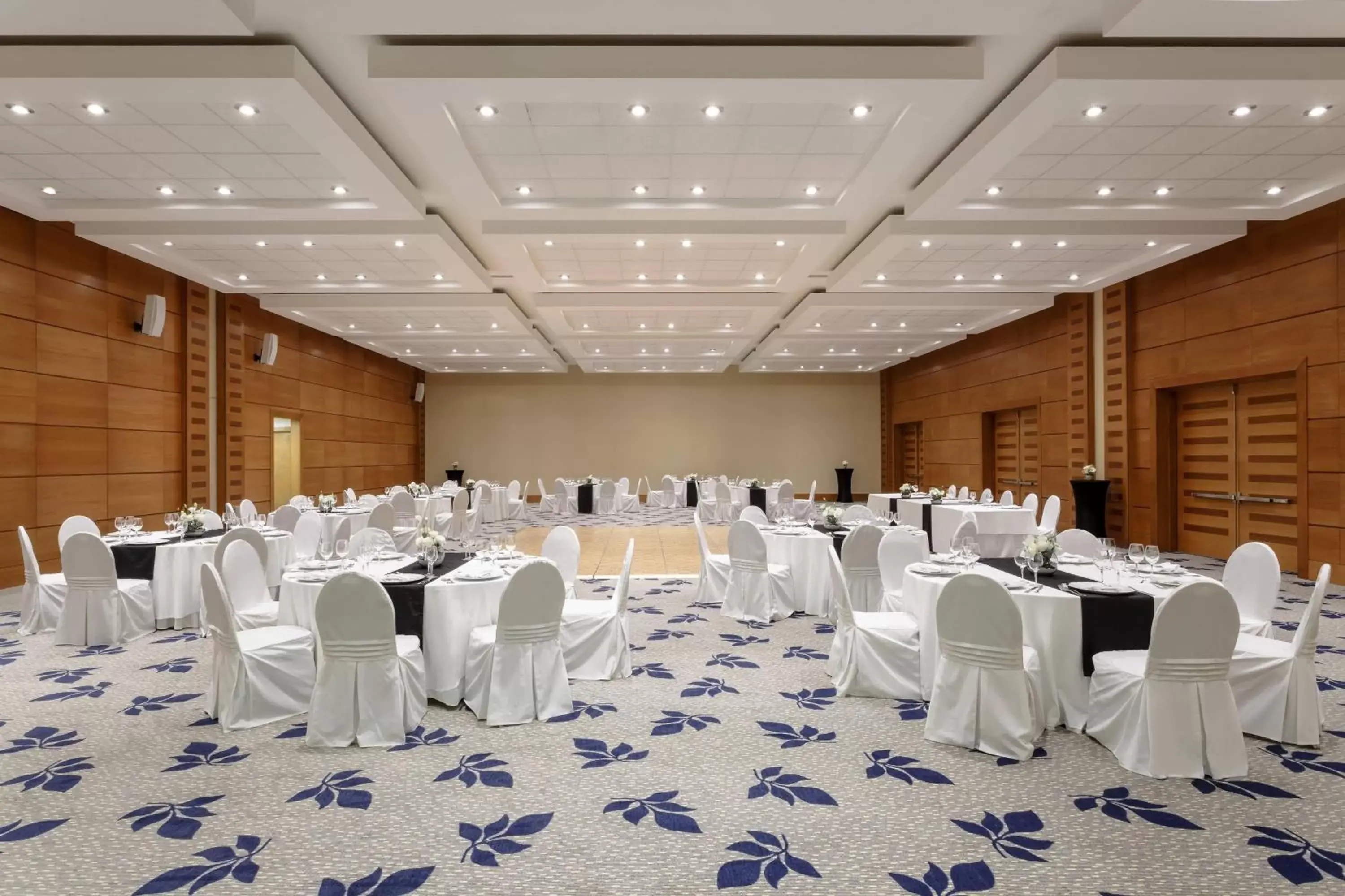 Meeting/conference room in Sheraton Miramar Hotel & Convention Center