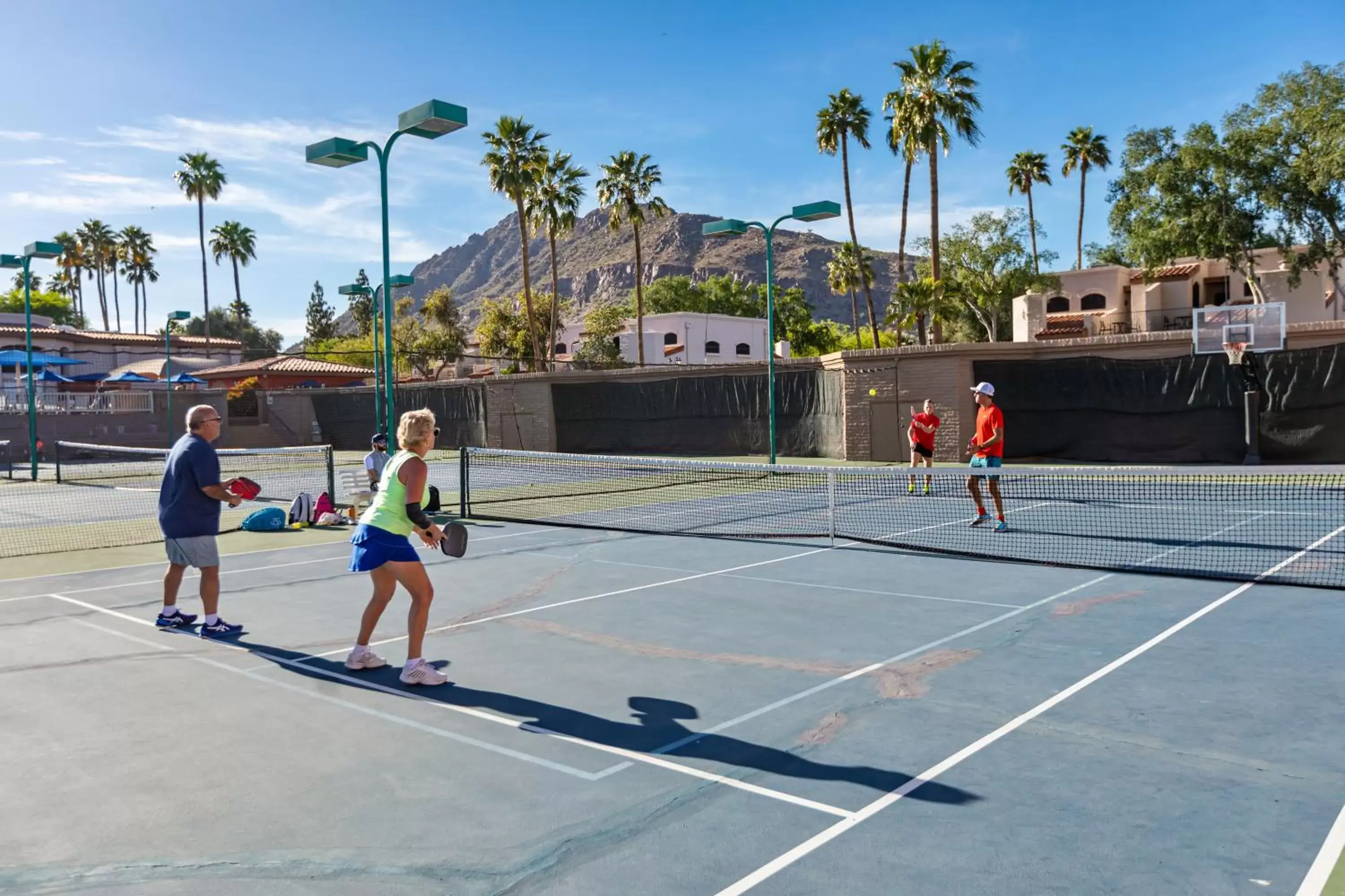 Activities, Tennis/Squash in Scottsdale Camelback Resort