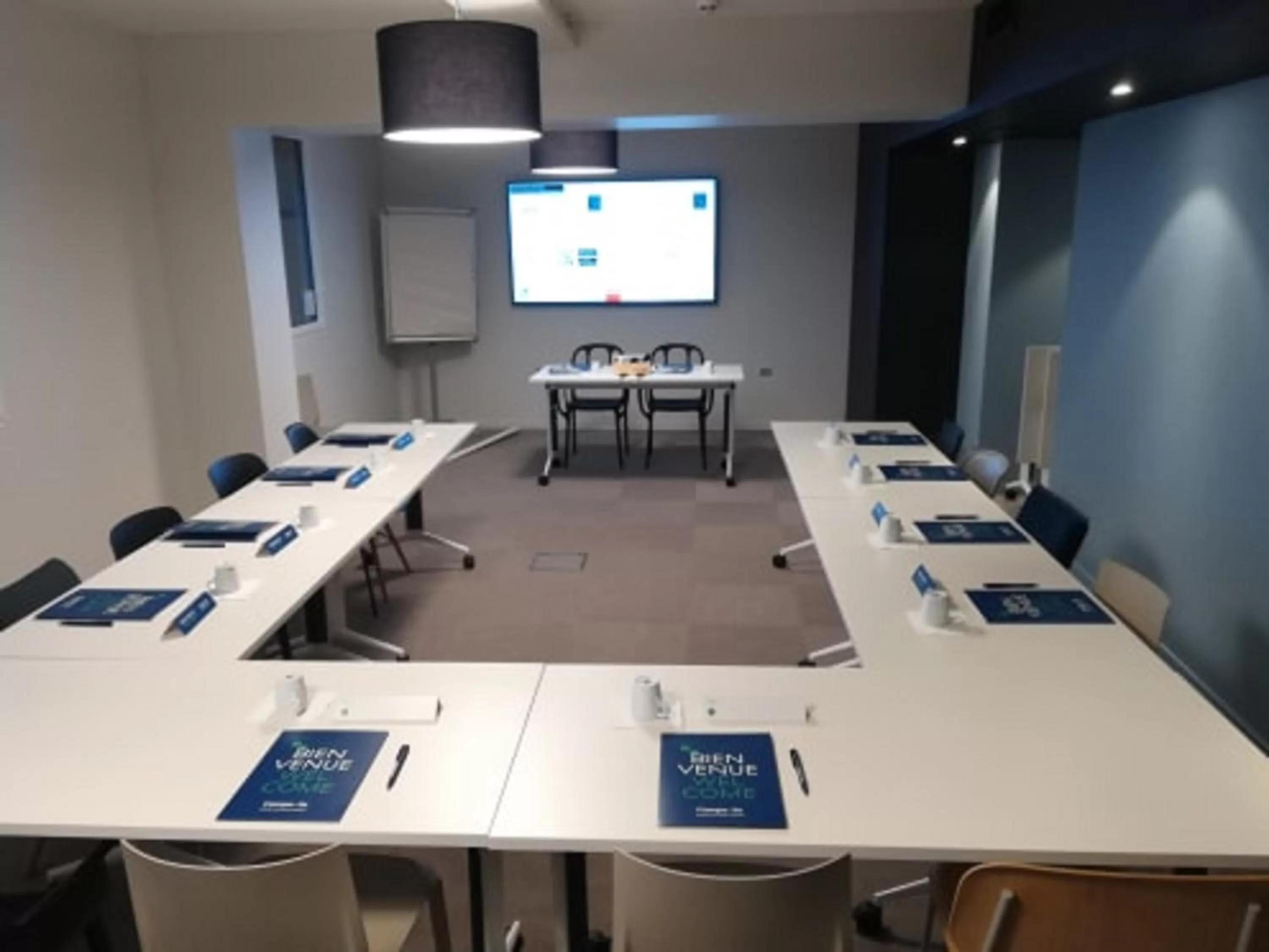 Meeting/conference room in Campanile Le Mans Centre - Gare