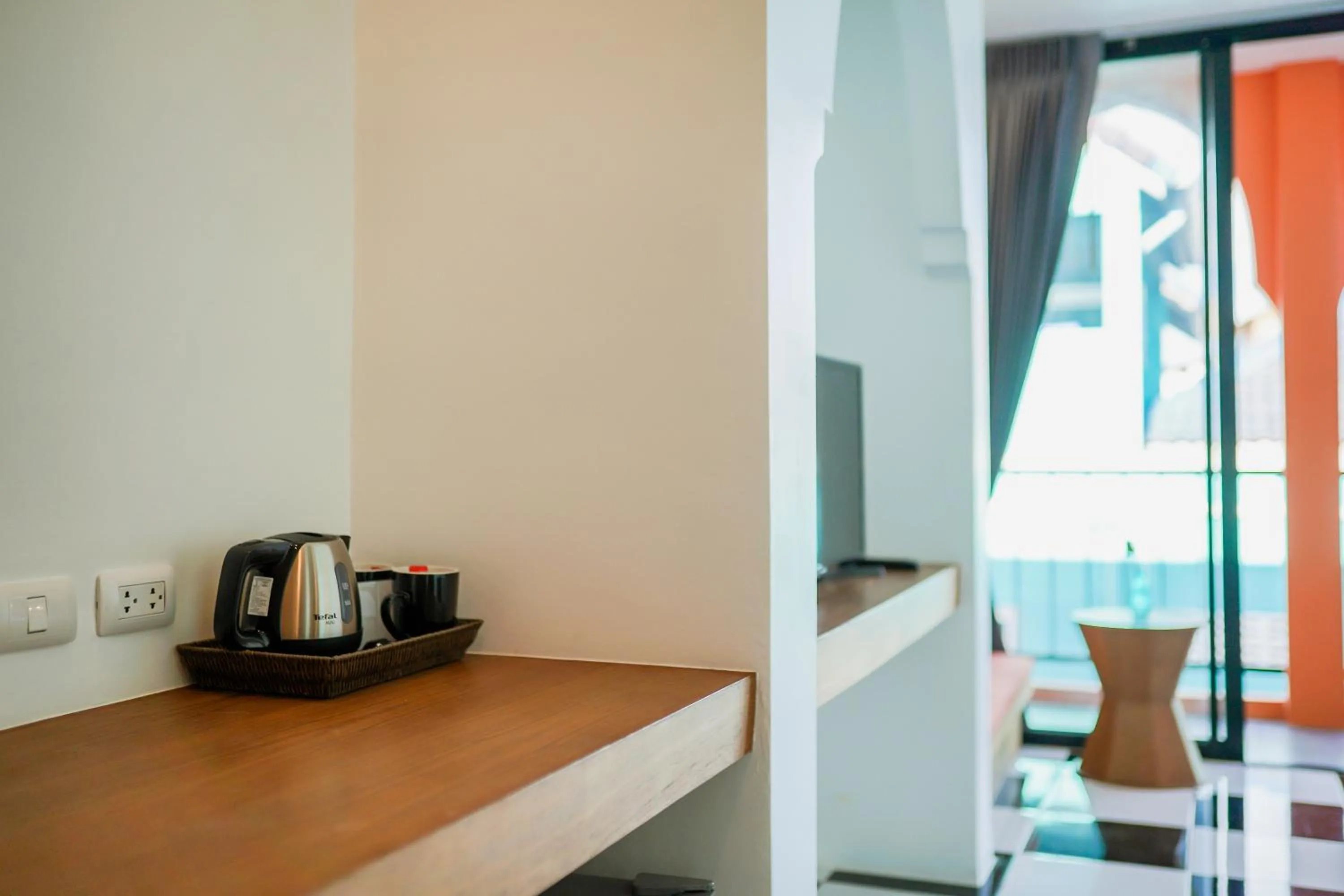 Coffee/tea facilities in Khaleej Mass Hotel Patong