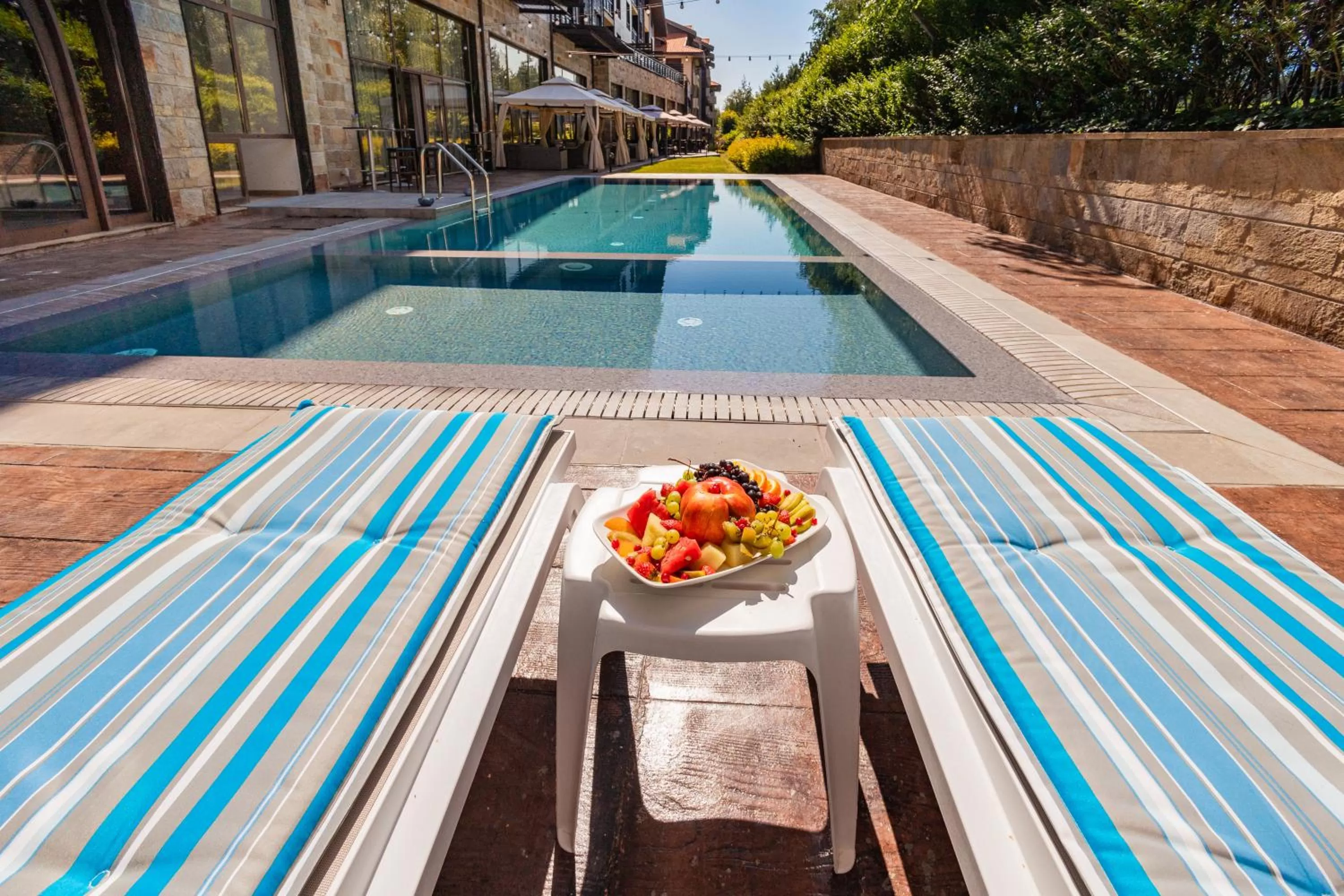 Swimming pool in Terra Hotel