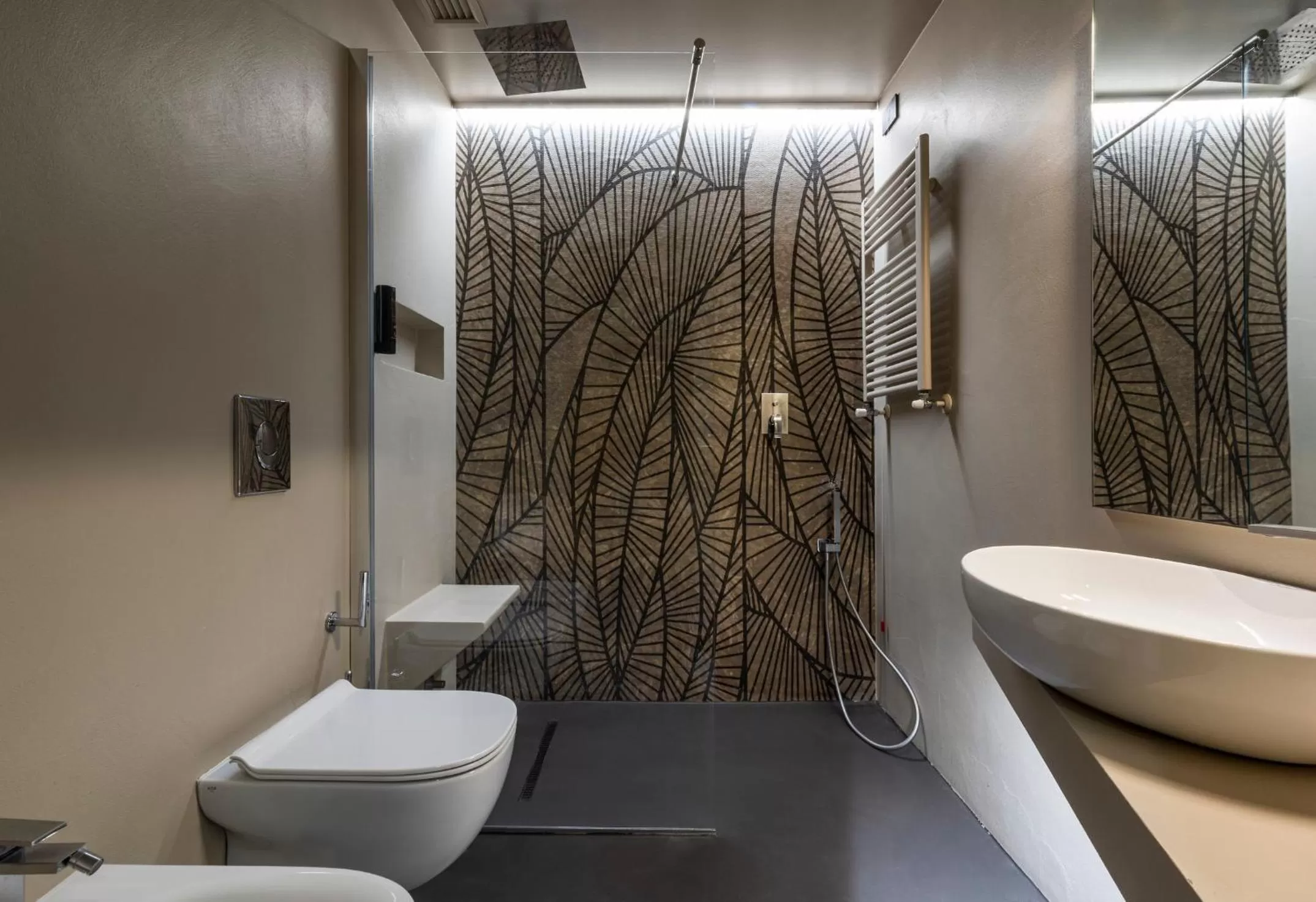 Bathroom in Hotel Mealba