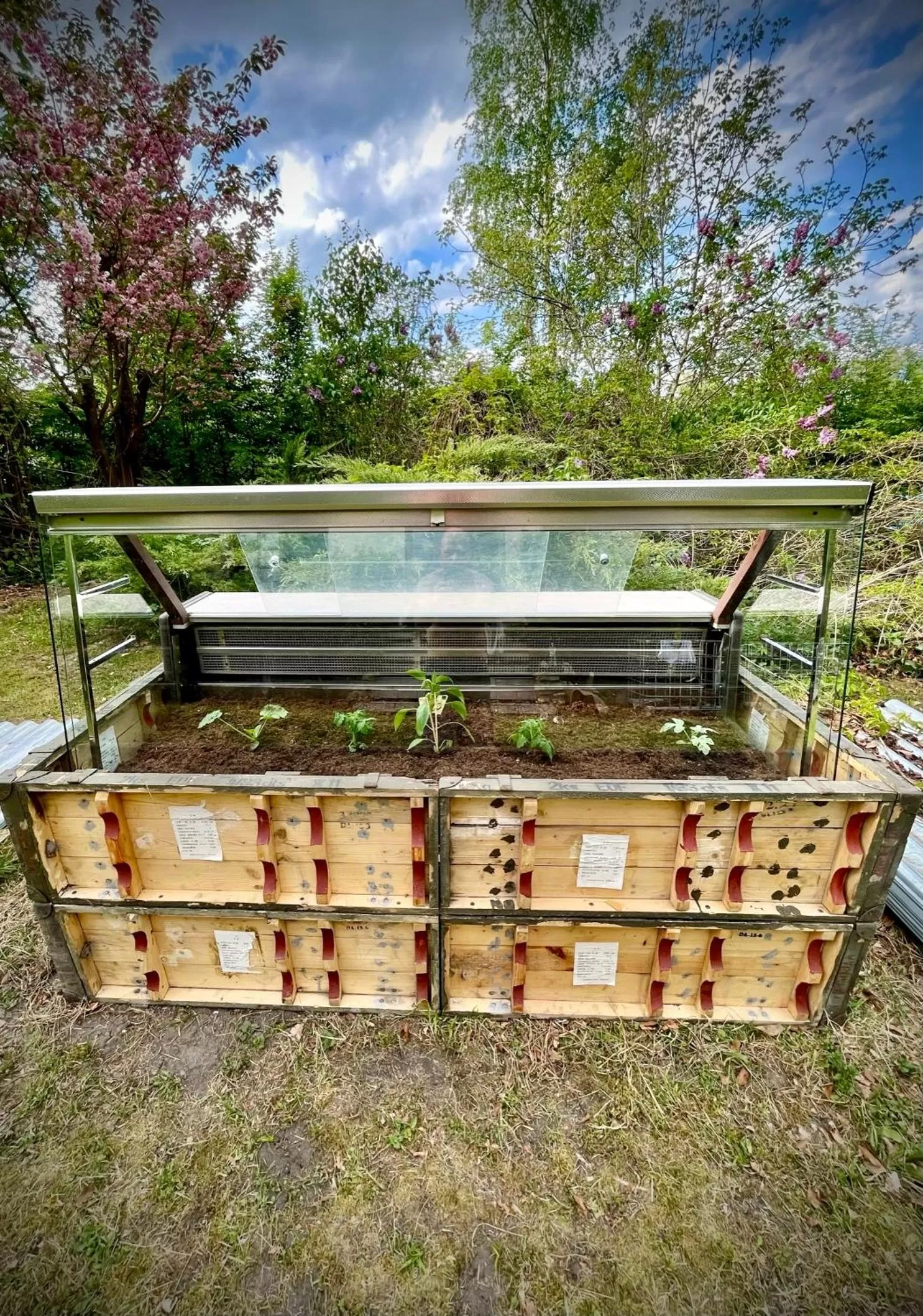 HARABURDI® Recyclart Hotel