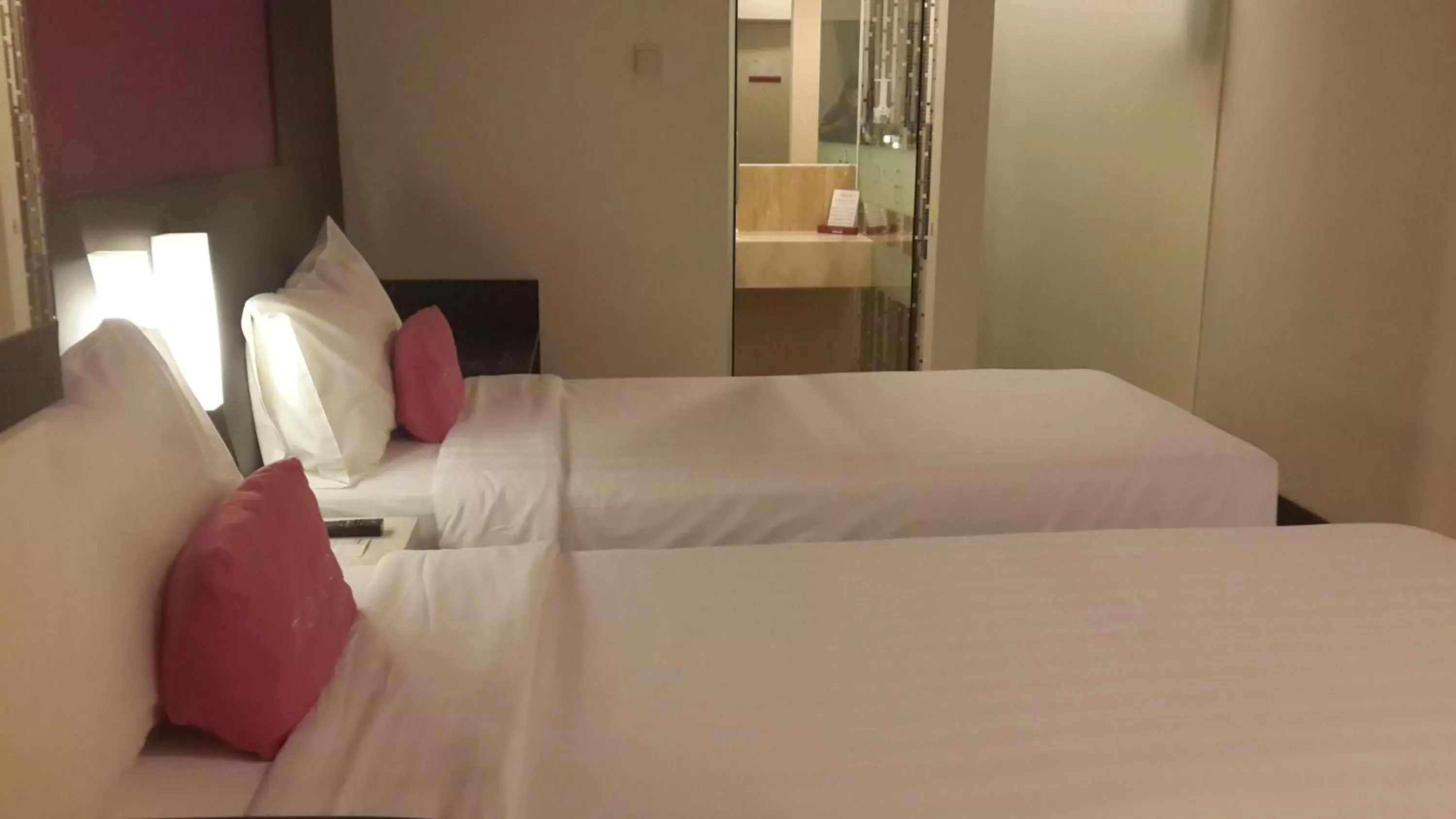 Photo of the whole room, Bed in favehotel Pluit Junction