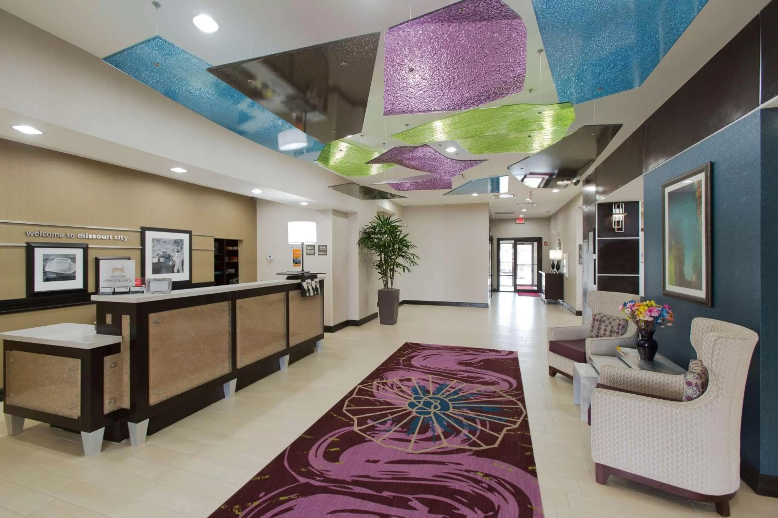 Lobby or reception in Hampton Inn and Suites Missouri City