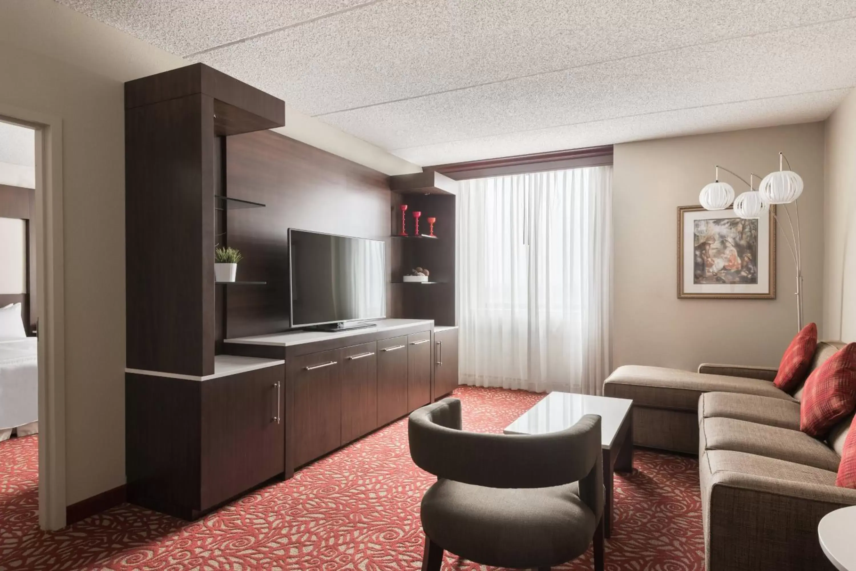 Living room, Seating Area in Columbus Airport Marriott