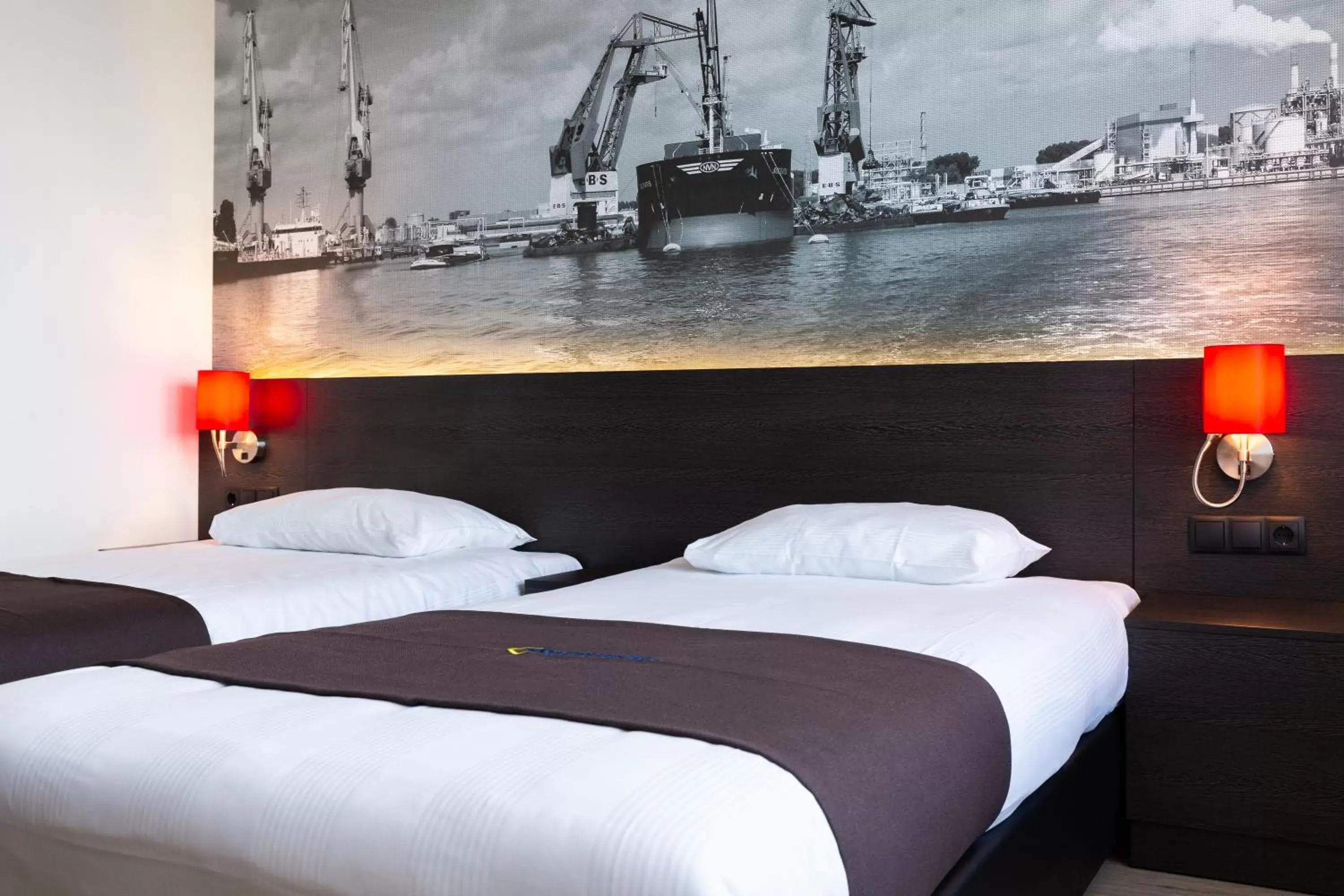 Bed in Bastion Hotel Rotterdam Alexander