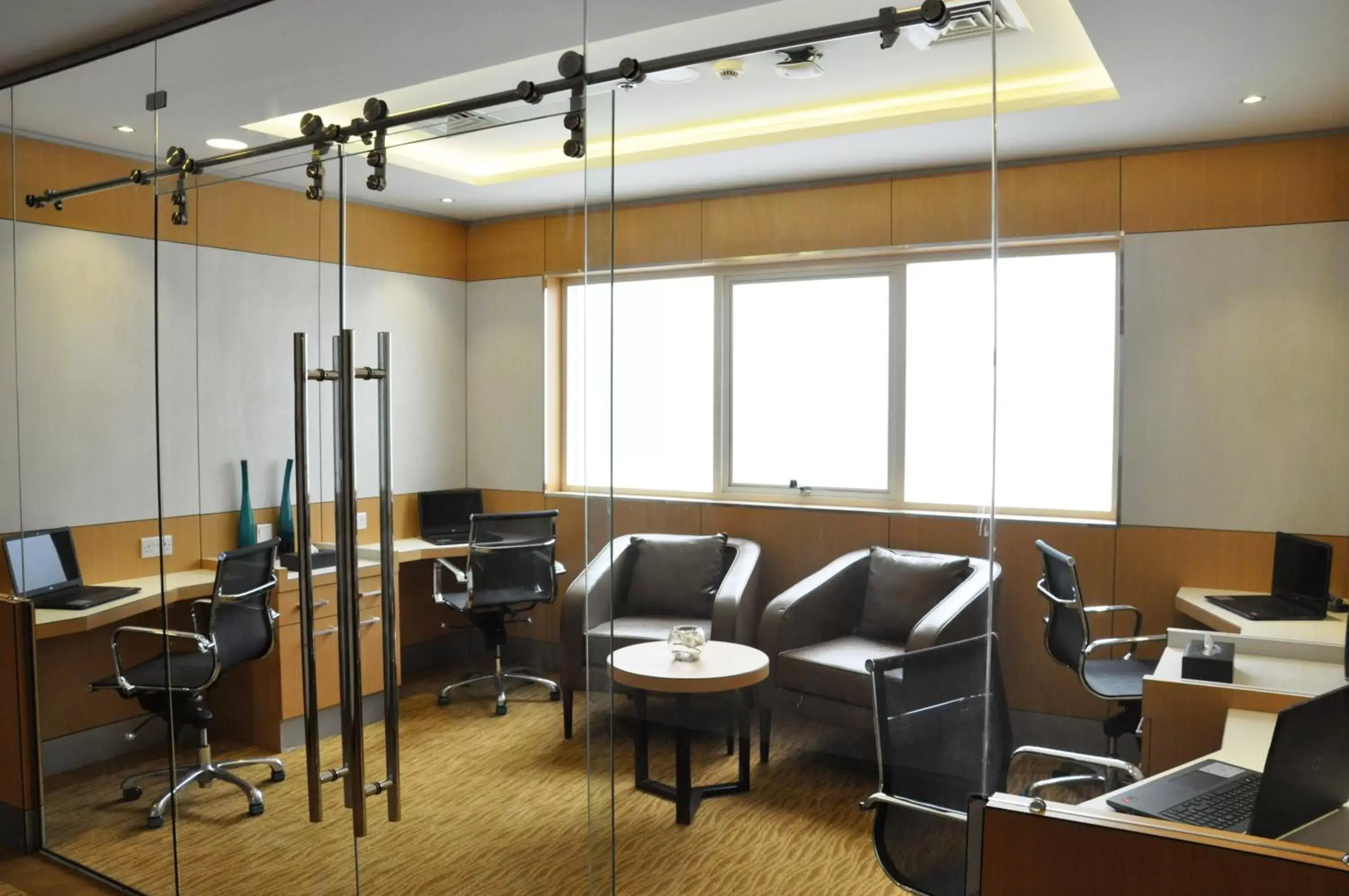 Business facilities in Fortune Park Hotel