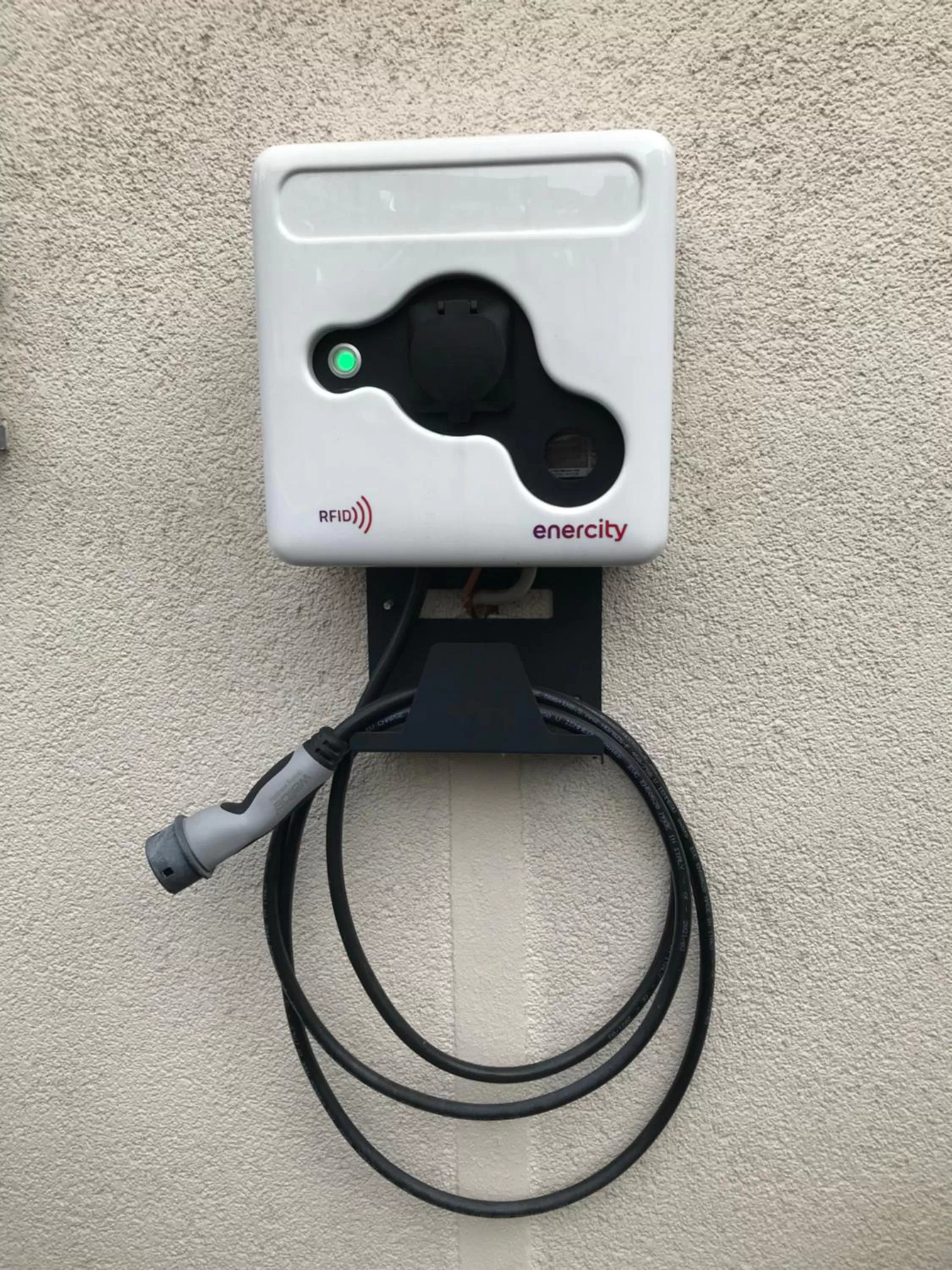 Property building in Budget by Hotel Savoy Hannover