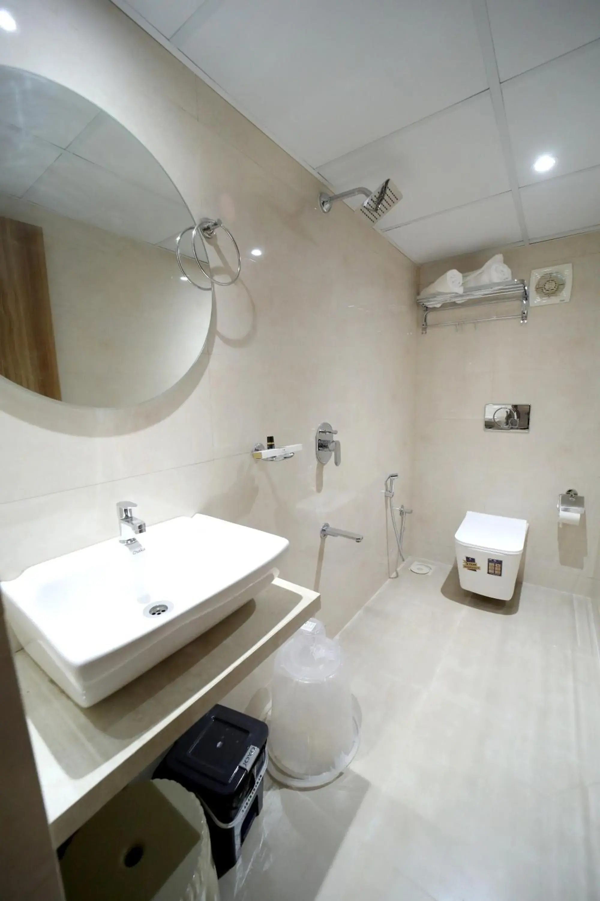 Bathroom in HOTEL ALFA EXECUTIVE