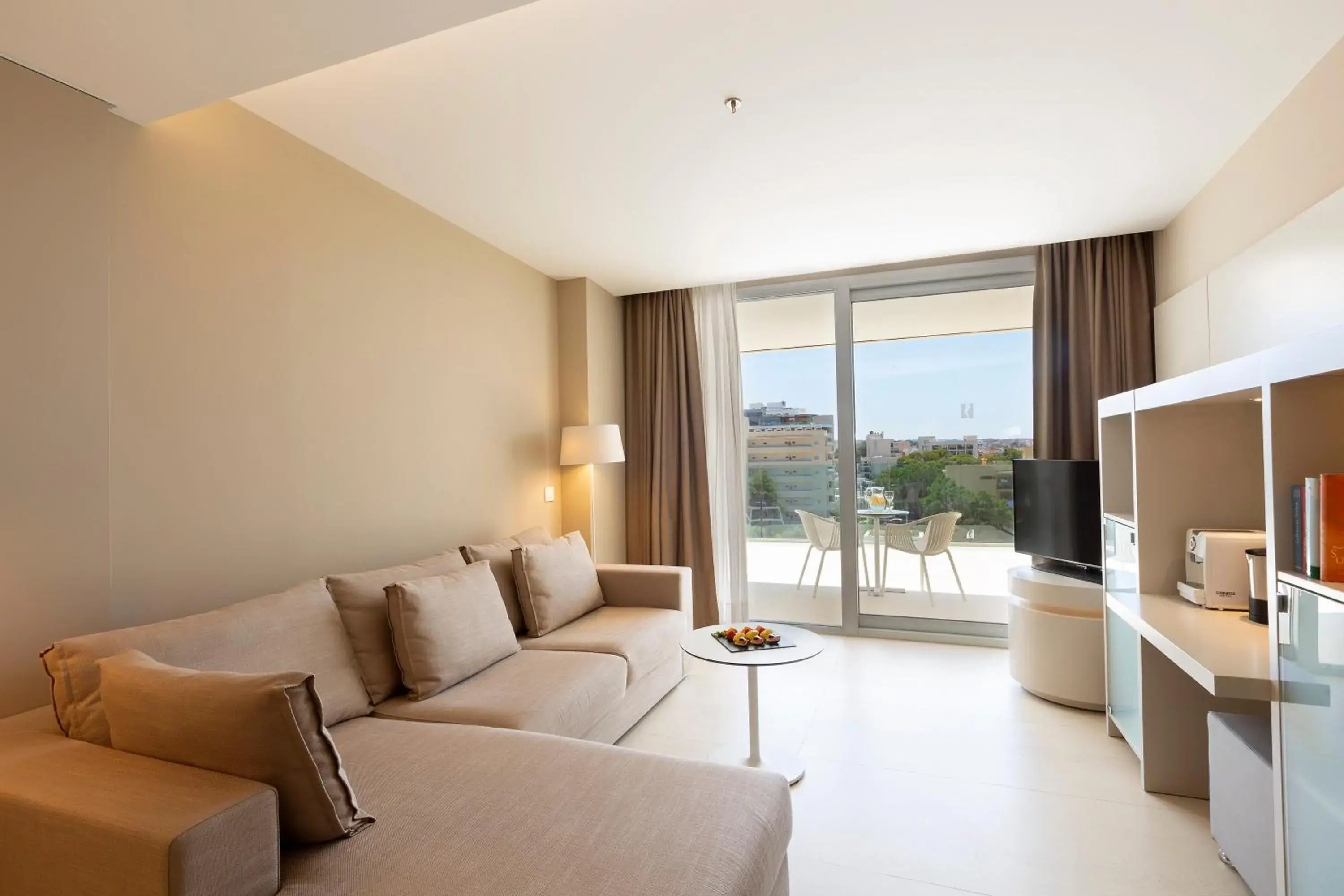 Balcony/Terrace, Seating Area in Hipotels Gran Playa de Palma