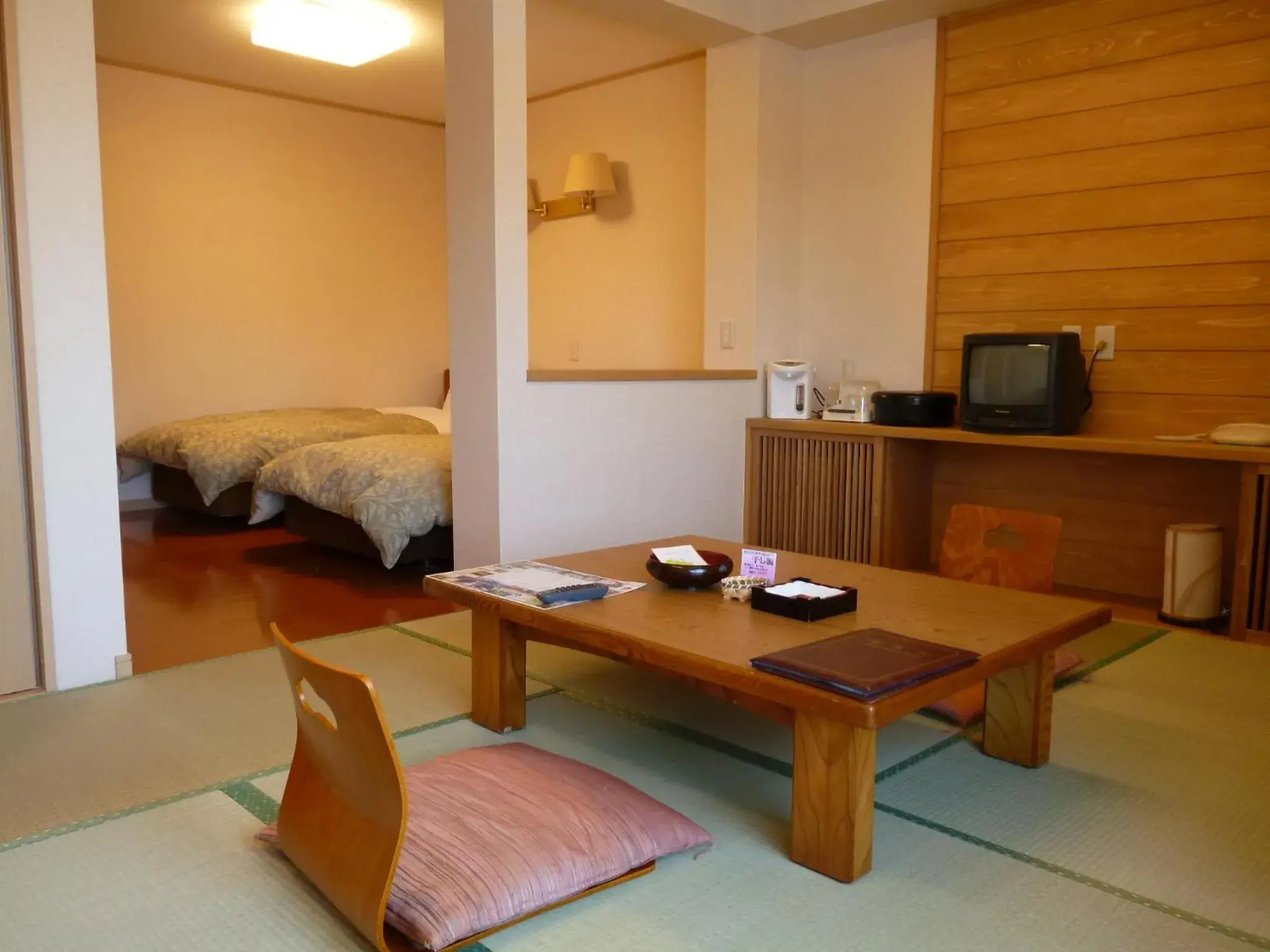 Photo of the whole room, TV/Entertainment Center in Lakeland Hotel Mizunosato