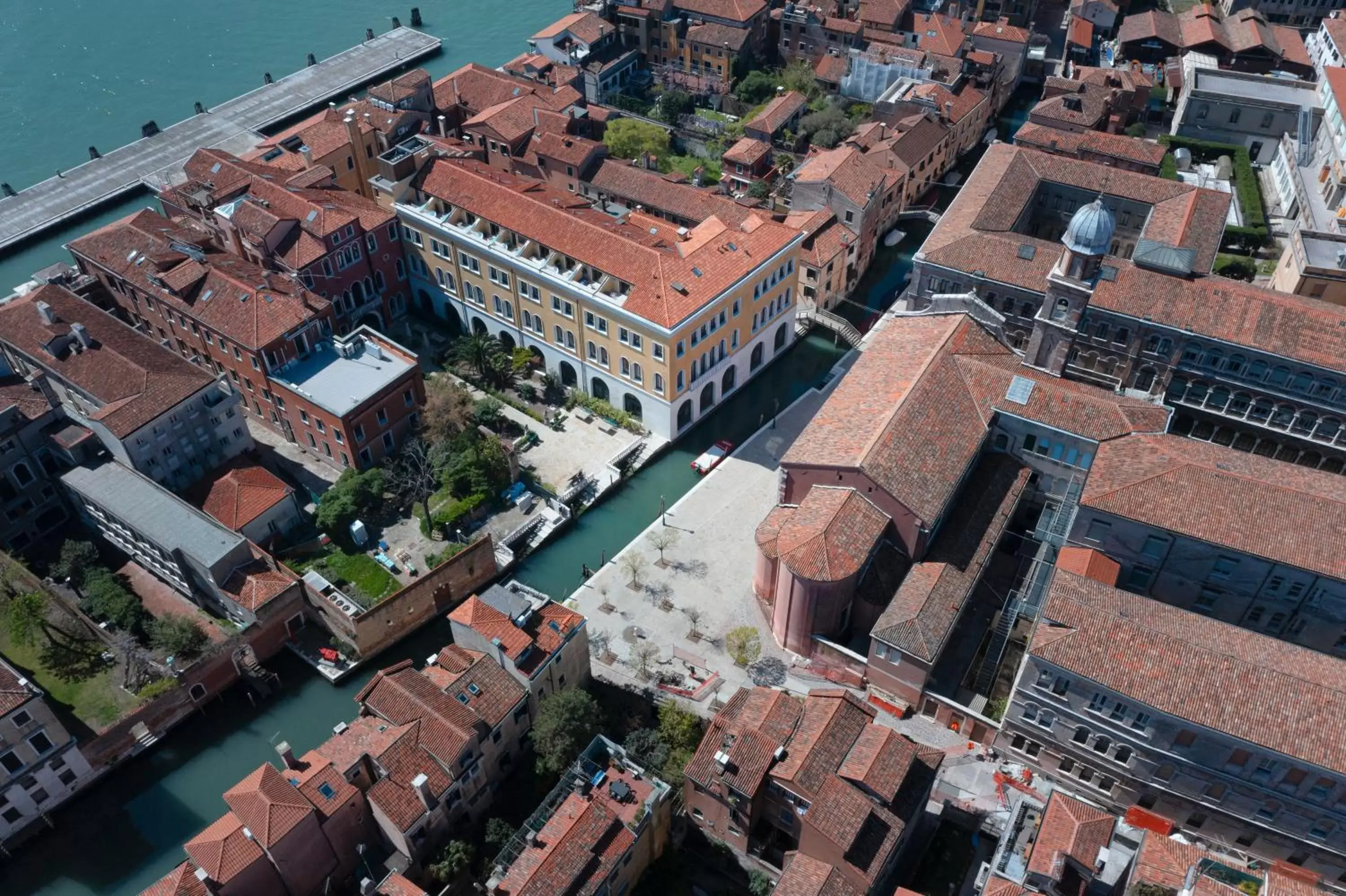 River view, Bird's-eye View in Palazzo Veneziano - Venice Collection