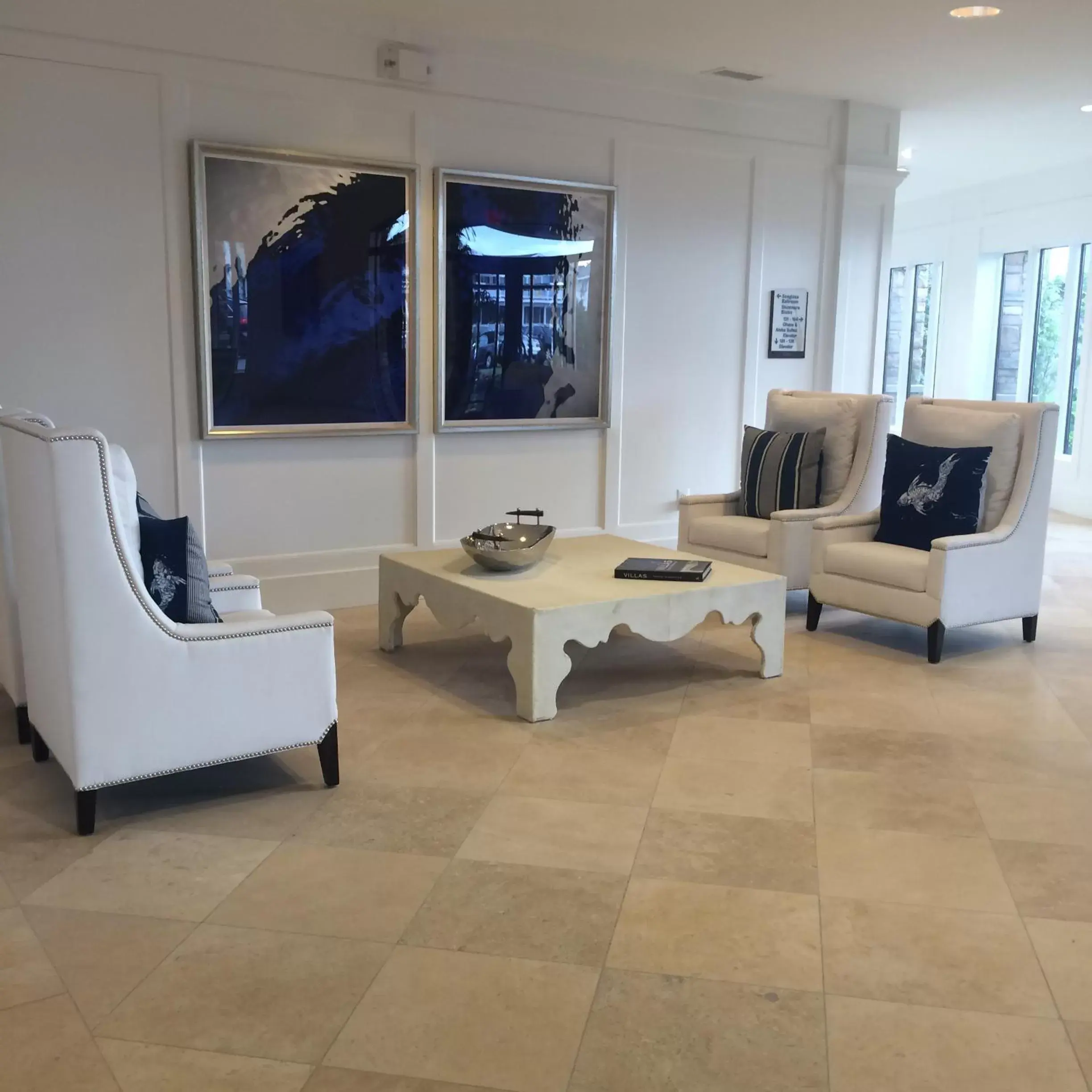 Lobby or reception in ICONA Avalon Lobby or reception in ICONA Avalon