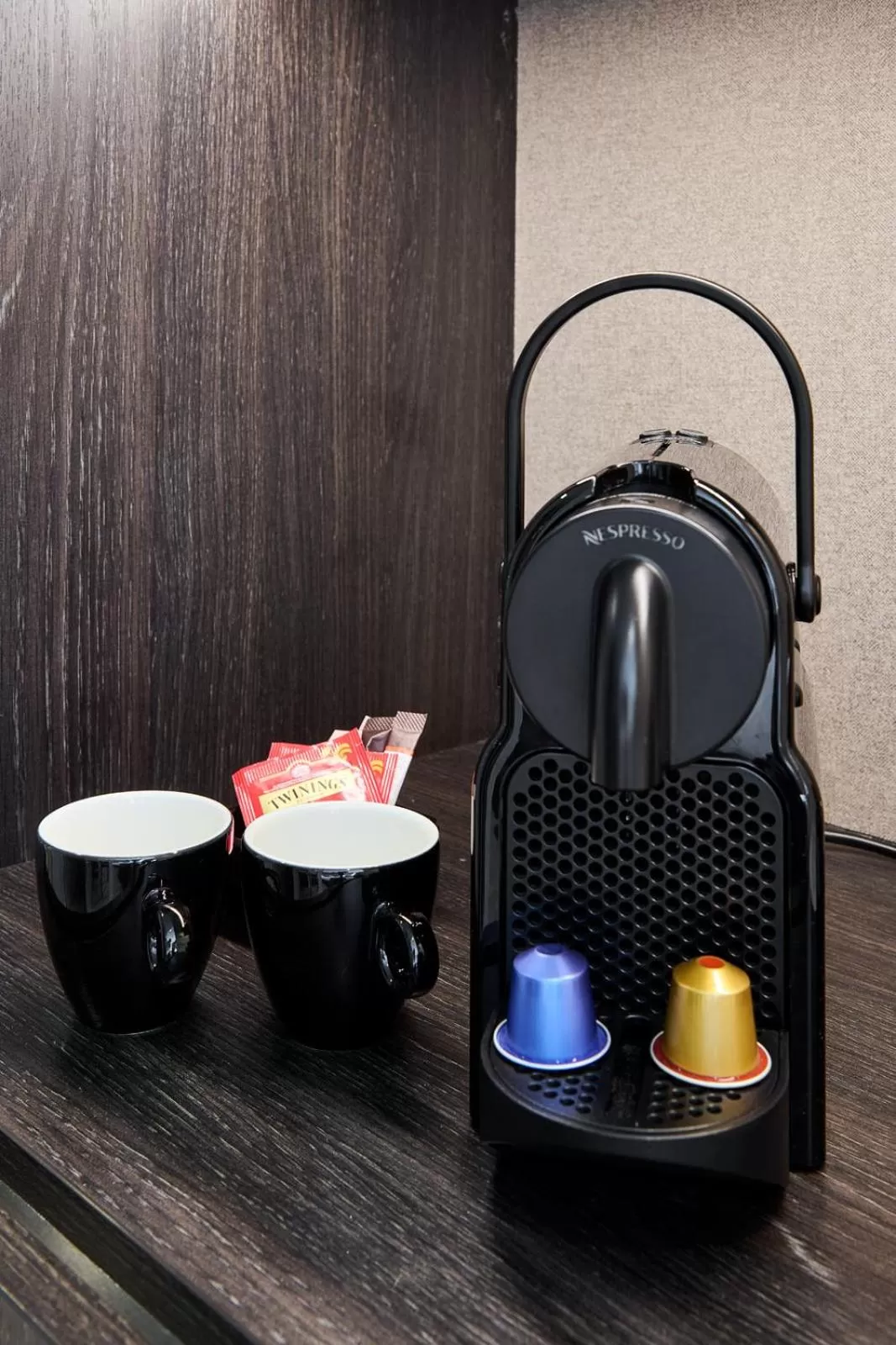 Coffee/tea facilities in Keizershof Hotel Aalst