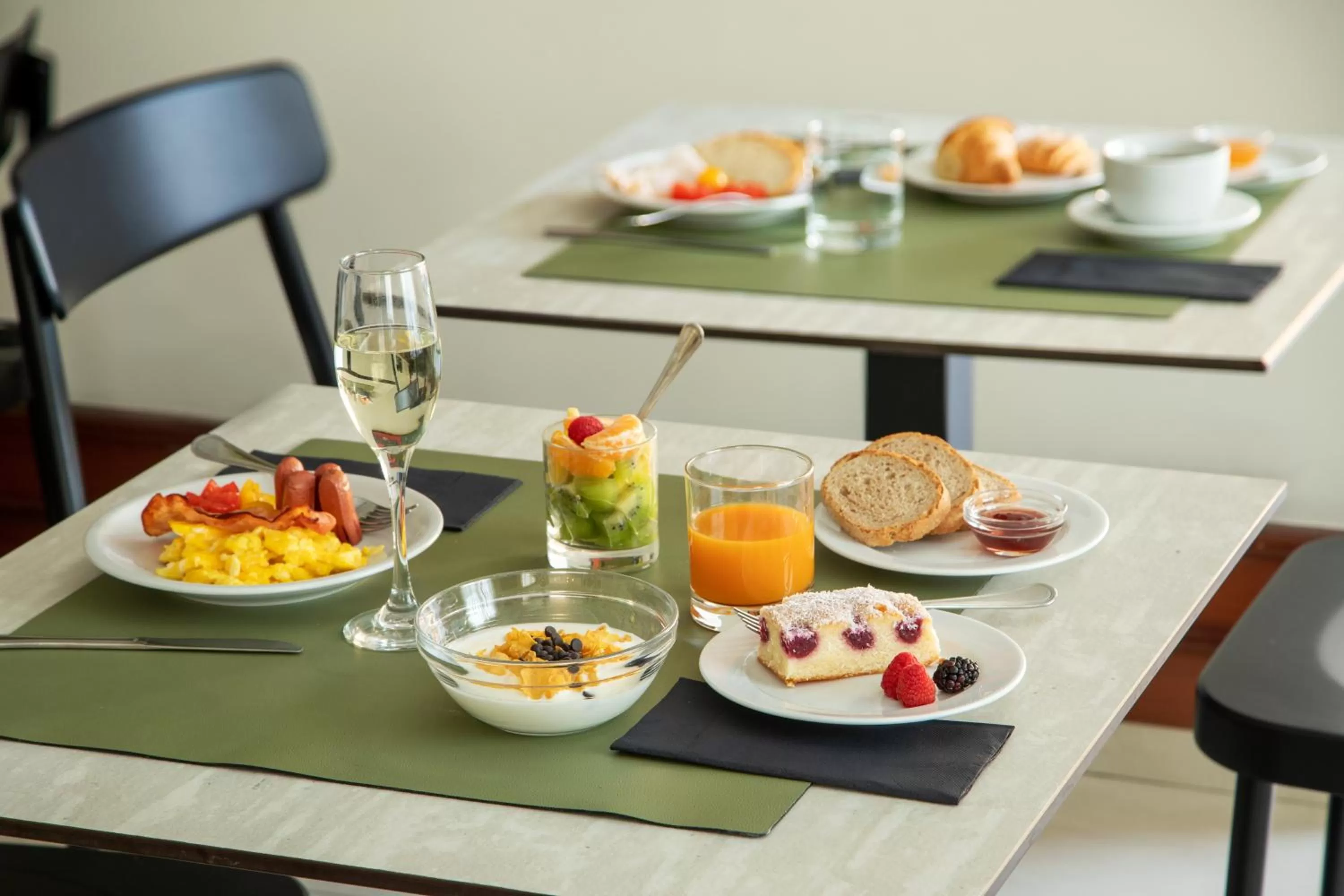 Breakfast in Best Western Hotel Viterbo