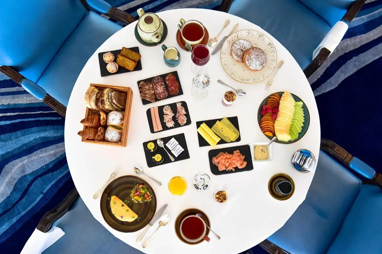 Food and drinks in Hotel Fortaleza do Guincho Relais & Châteaux Food and drinks in Hotel Fortaleza do Guincho Relais & Châteaux