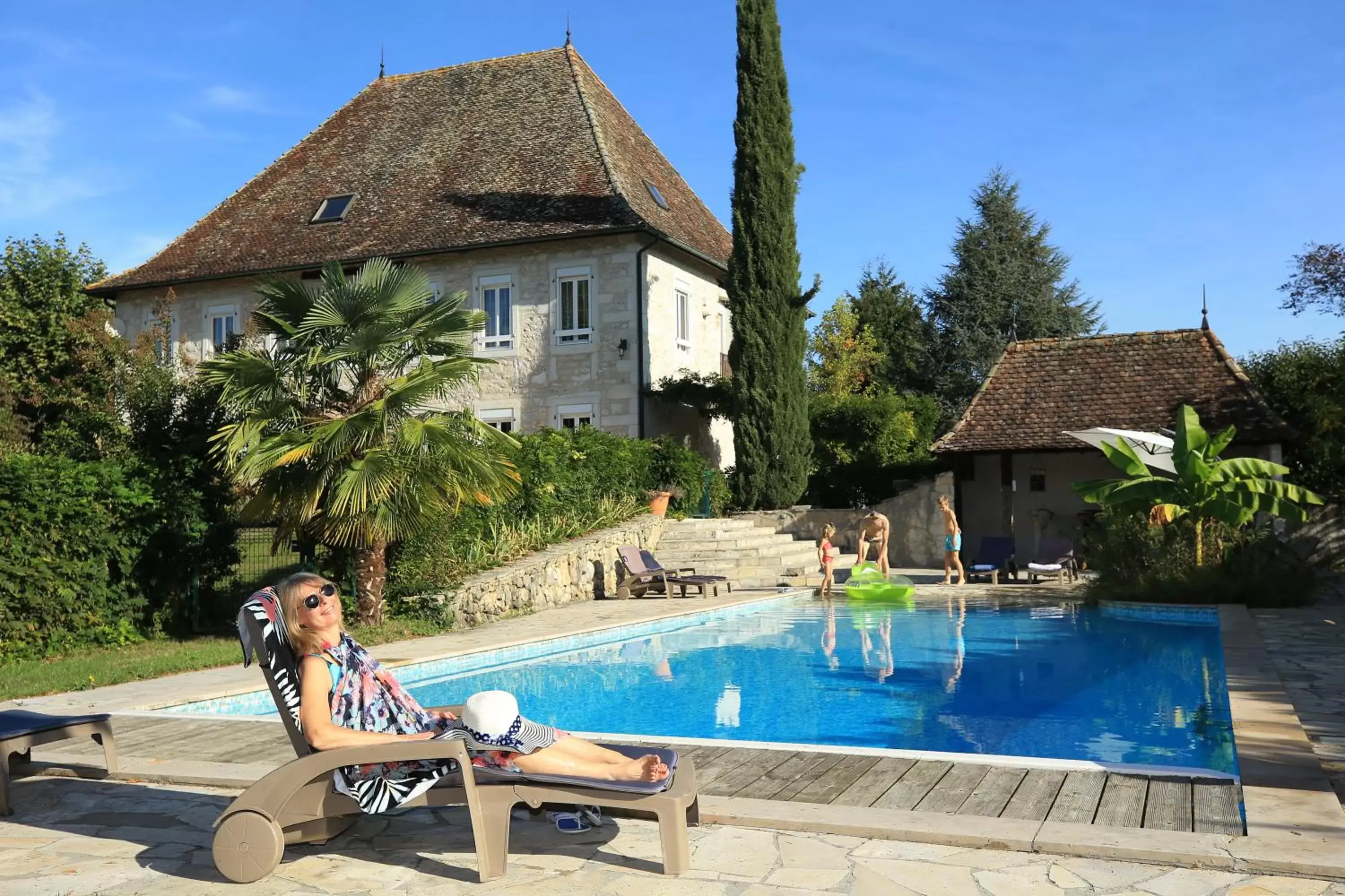 People, Swimming Pool in Domaine du Manoir