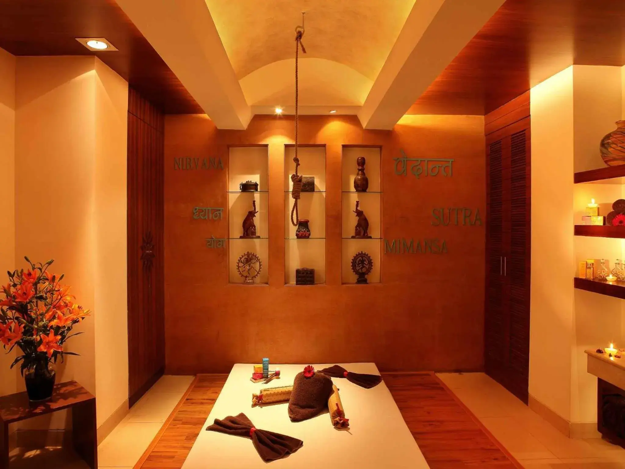 Spa and wellness centre/facilities, Restaurant/Places to Eat in The Metropolitan Hotel New Delhi